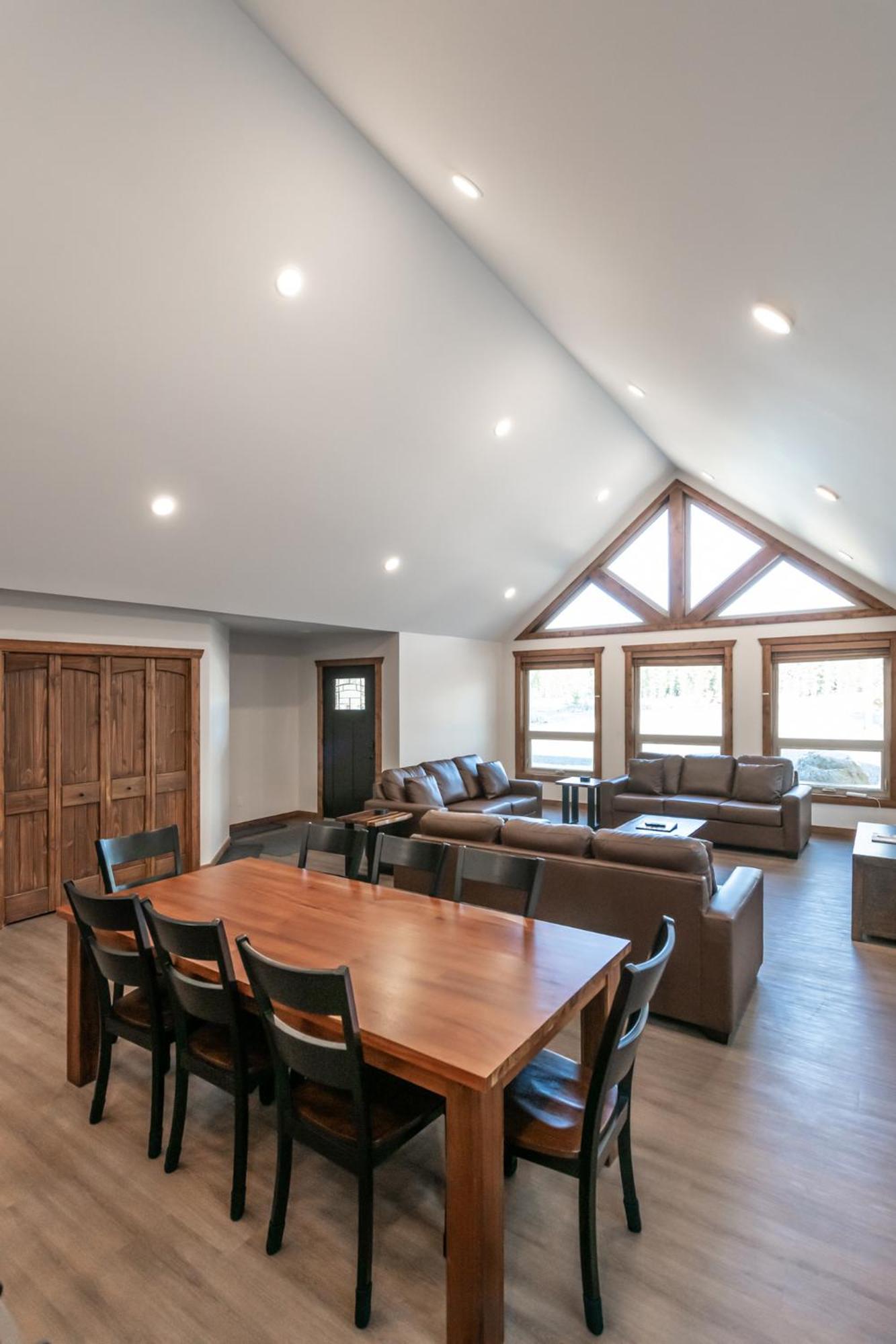 The Evergreen Cabin