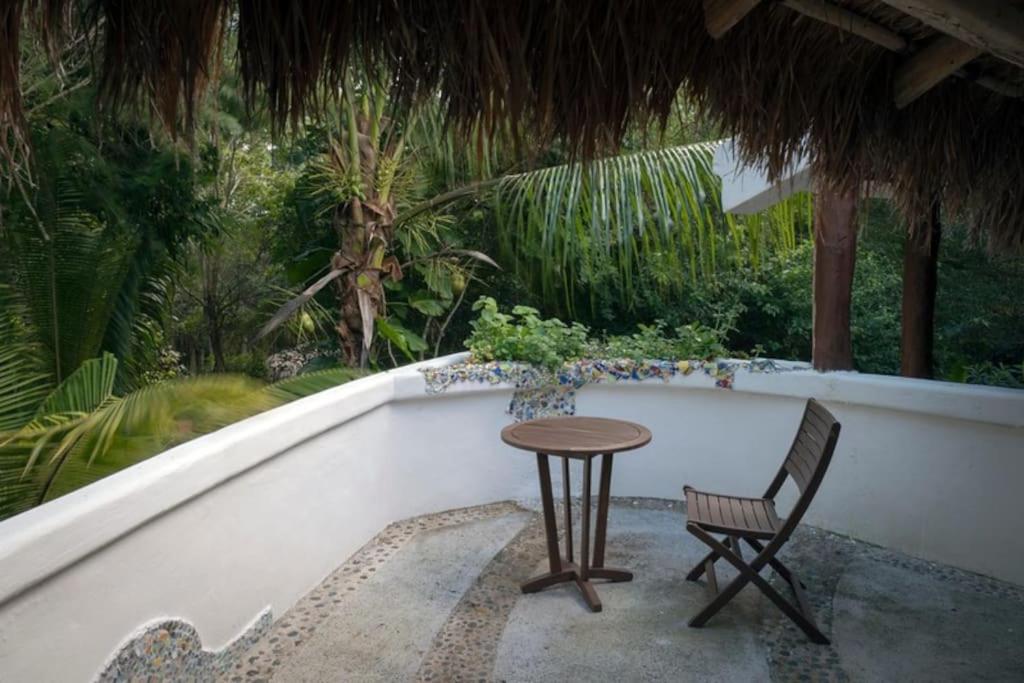 Hermosa VILLA con espacios de naturaleza y yoga view 5