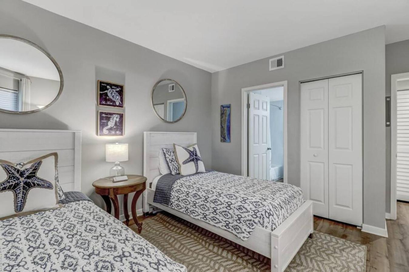 LUX Oceanfront Retreat at AIPResort view 4