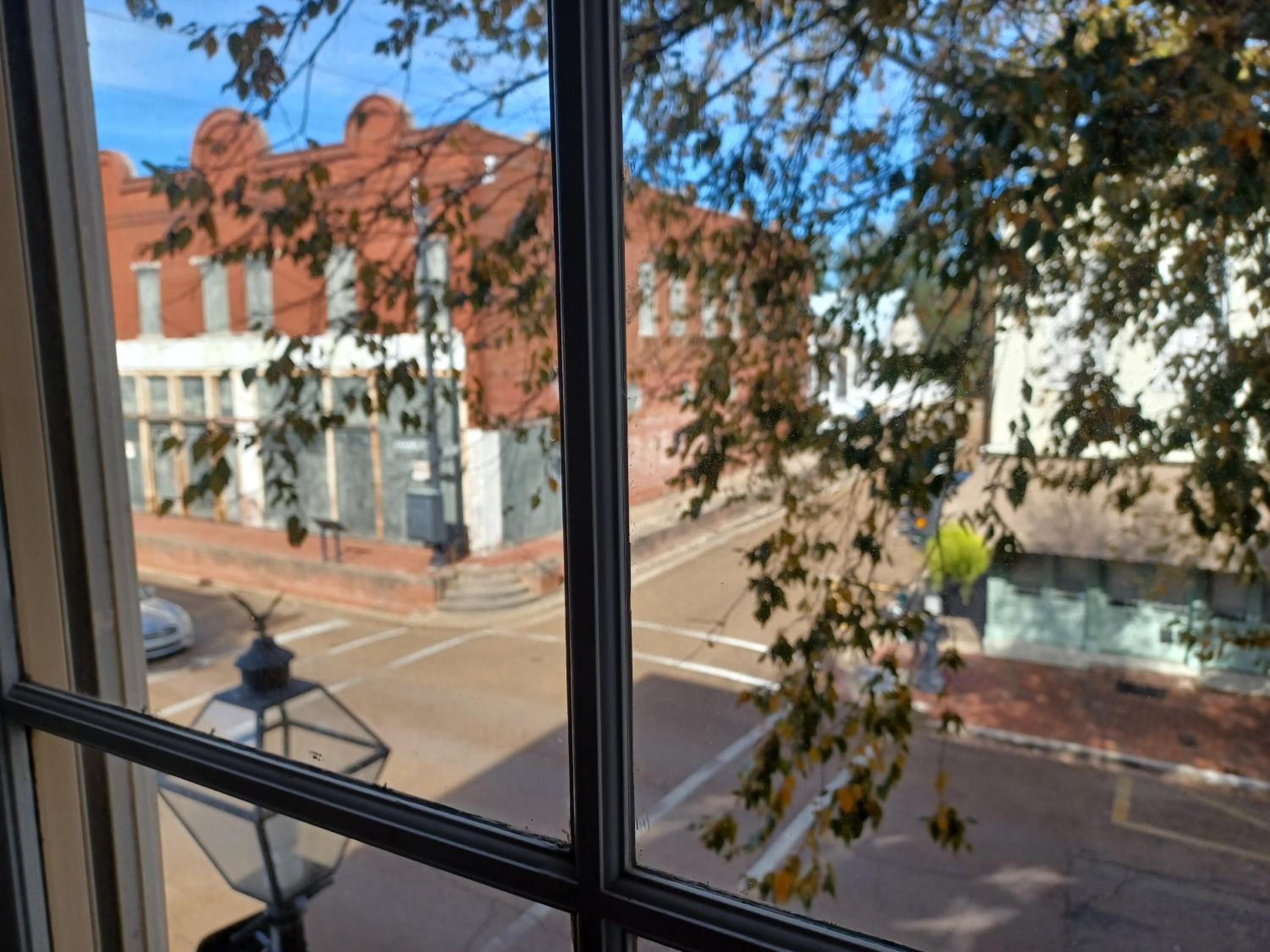 Natchez Manor Bed & Breakfast