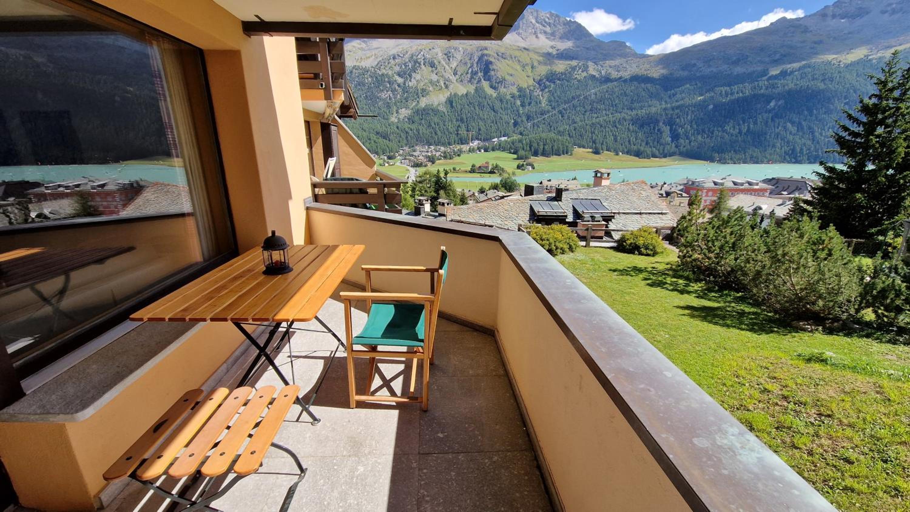 Aparthotel Chesa Bellaval