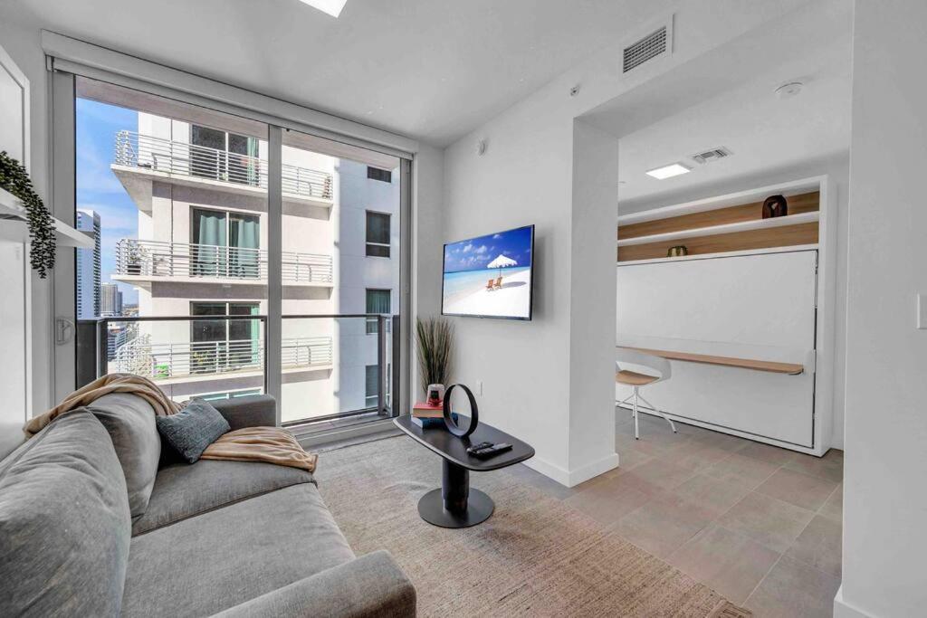 Breathtaking studio in the Heart Miami