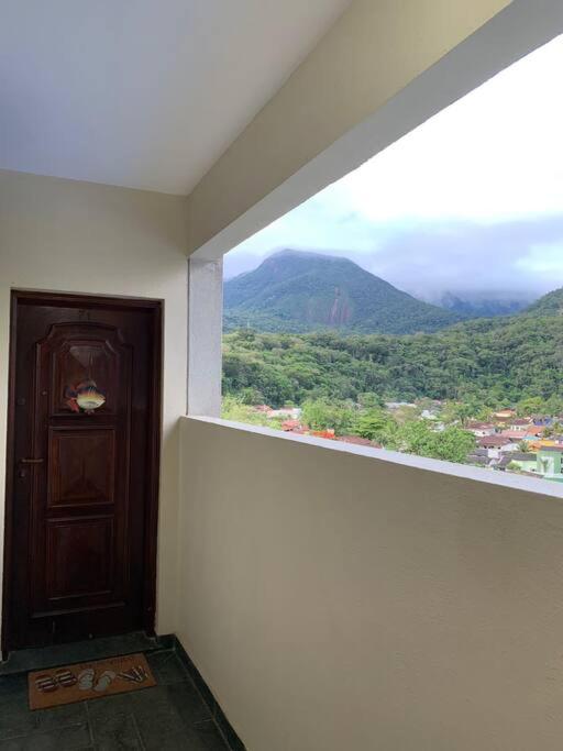Apartamento em Caraguatatuba