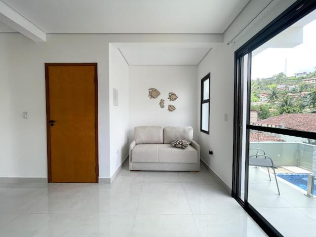 Home Aguas da barra Ilhabela