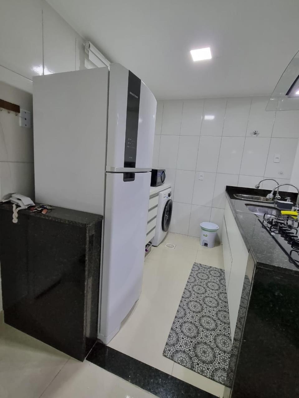 Apartamento super novo, ótima localização na praia do Recreio!