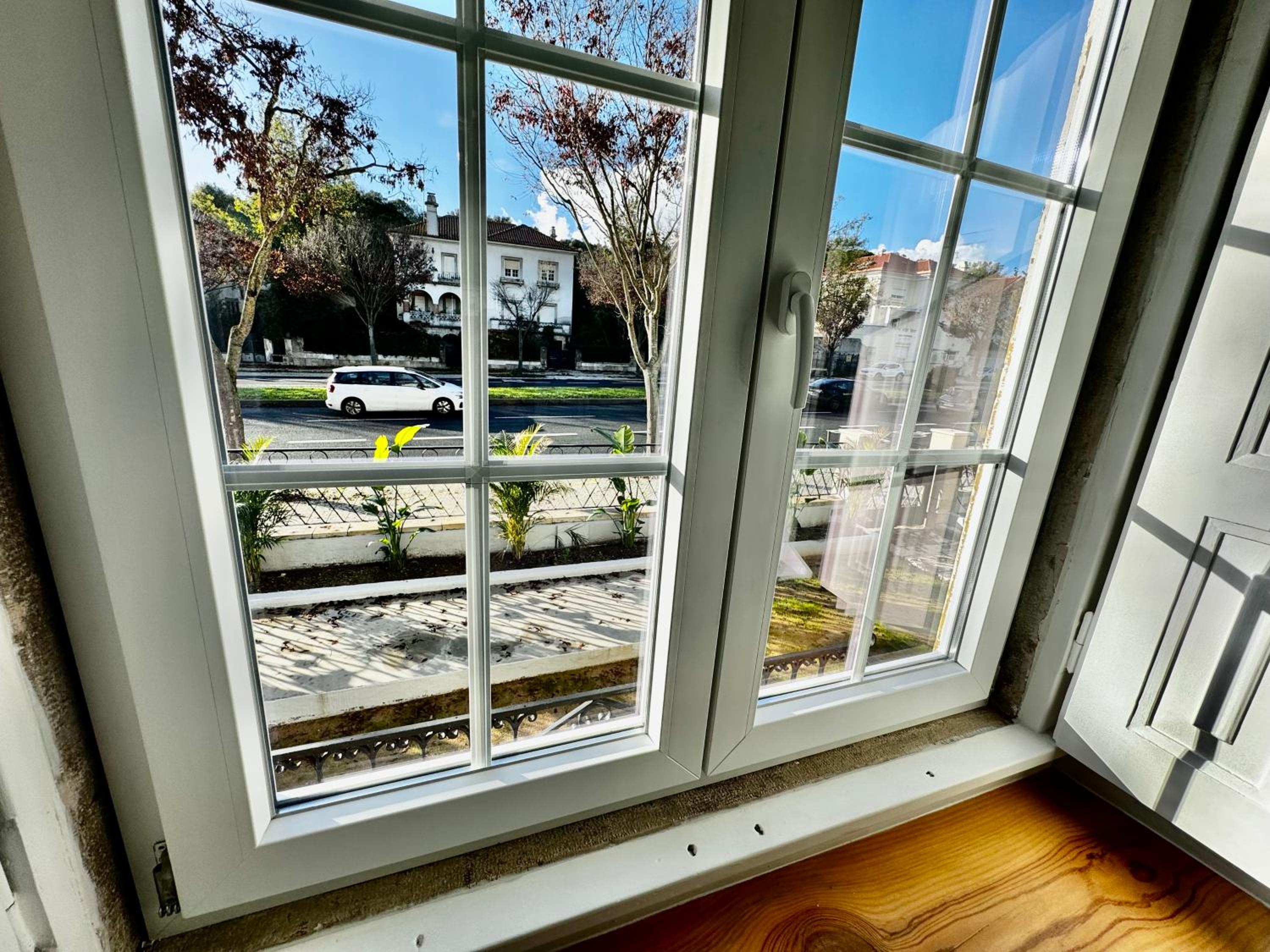 Relax and Explore Lisbon Suites and Rooms view 5