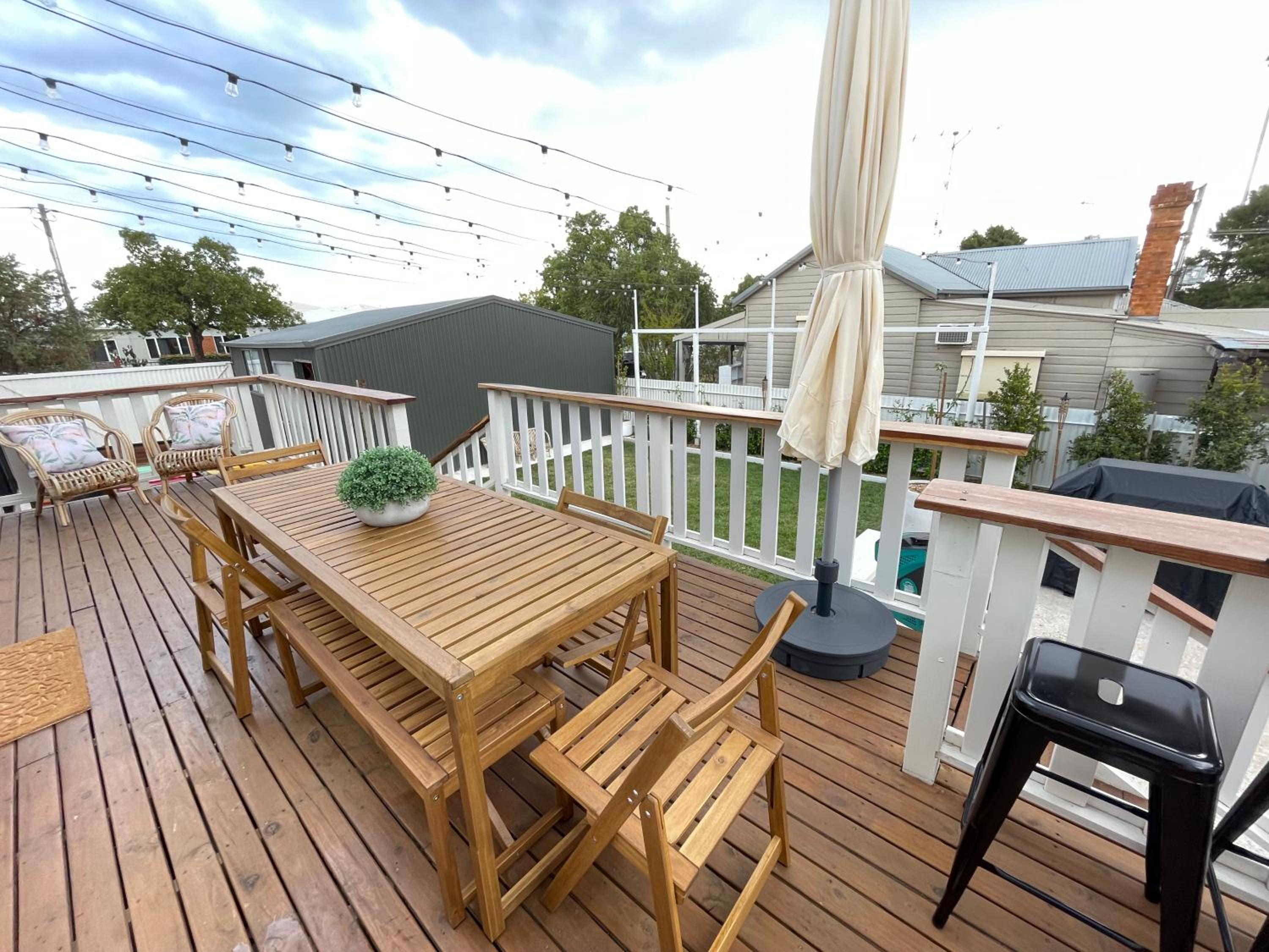 Lexton House - Luxurious Cottage