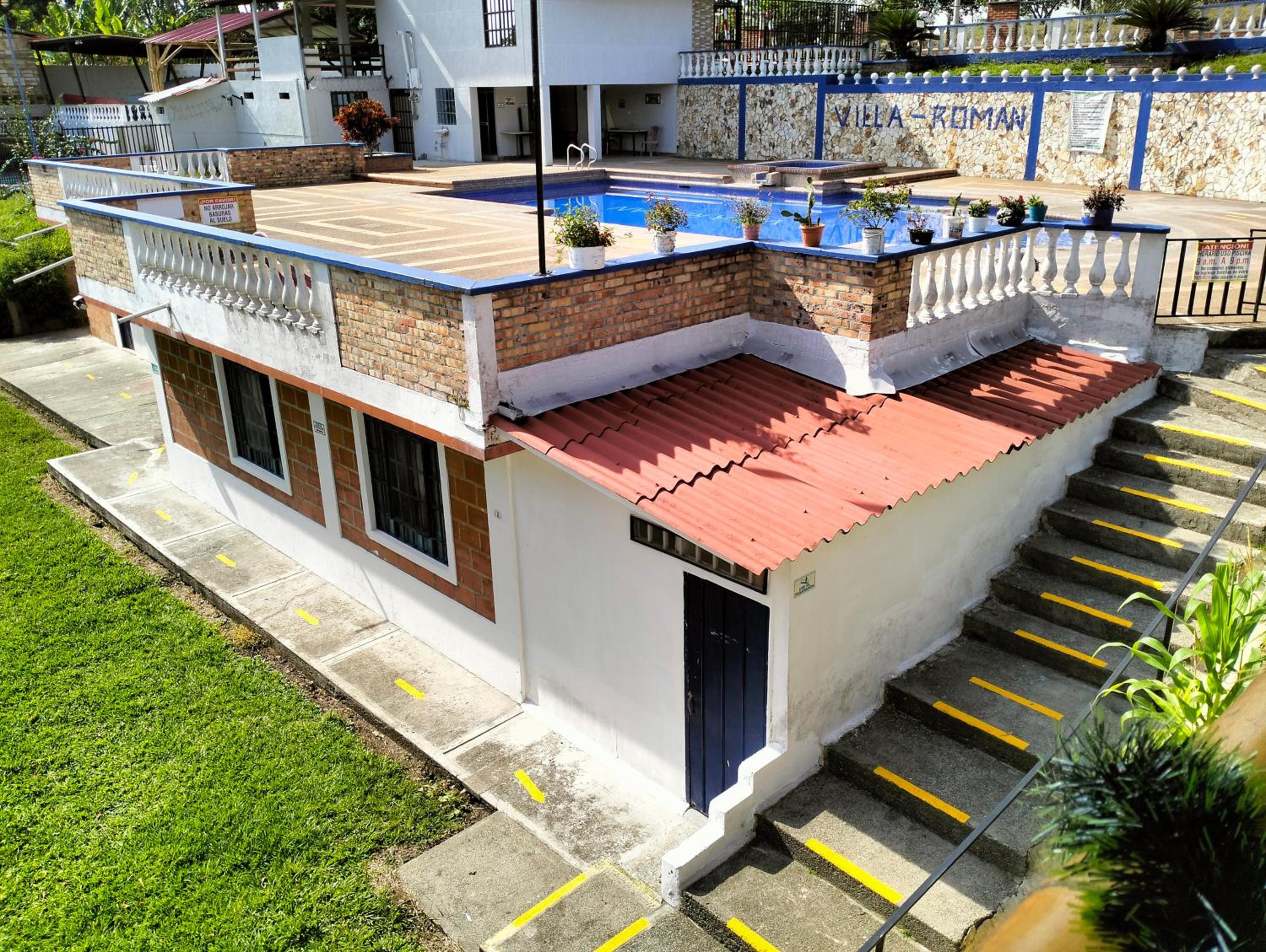 villa roman