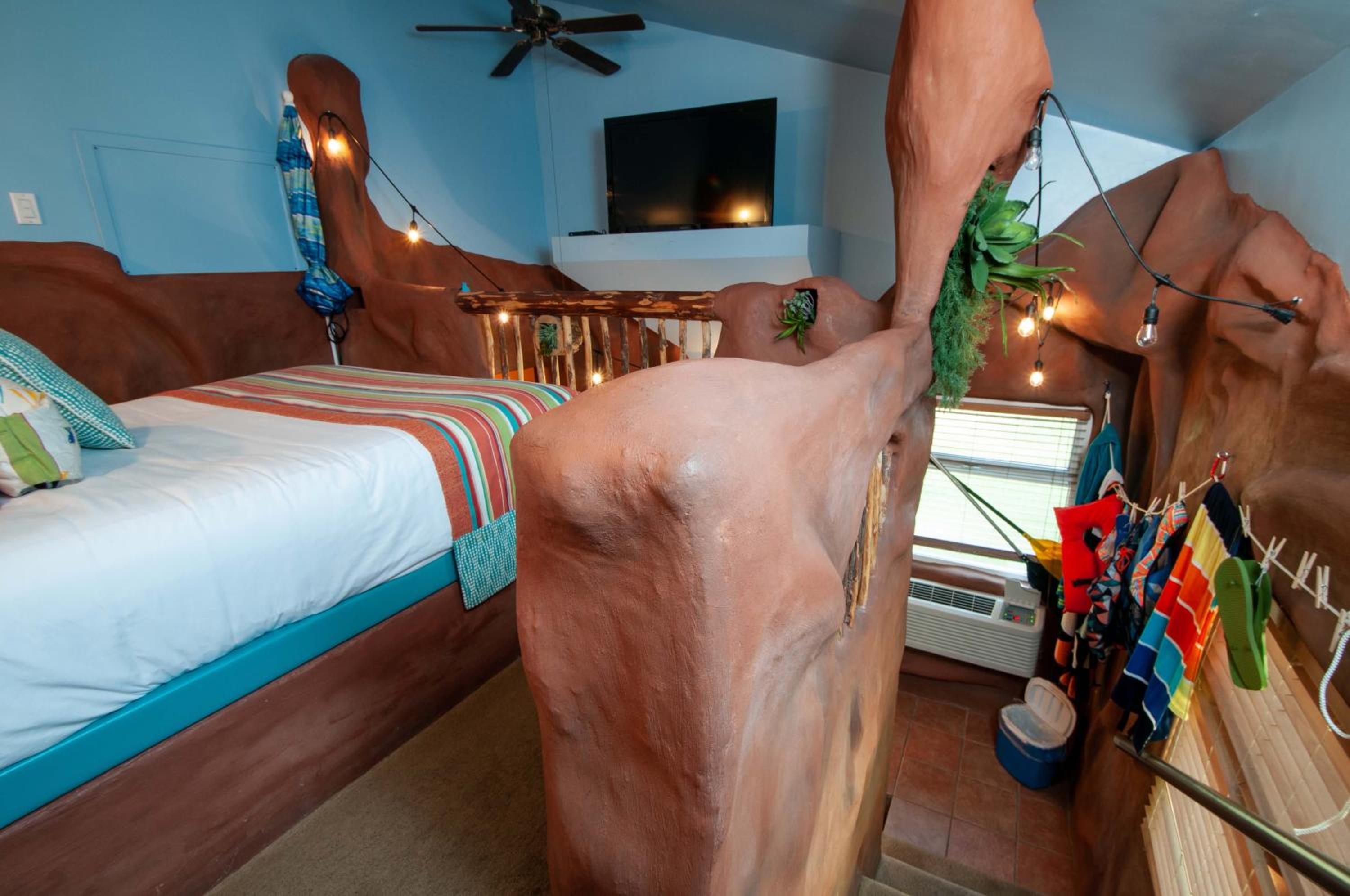 Logan Vacations - The Anniversary Inn - Logan - Property Image 49