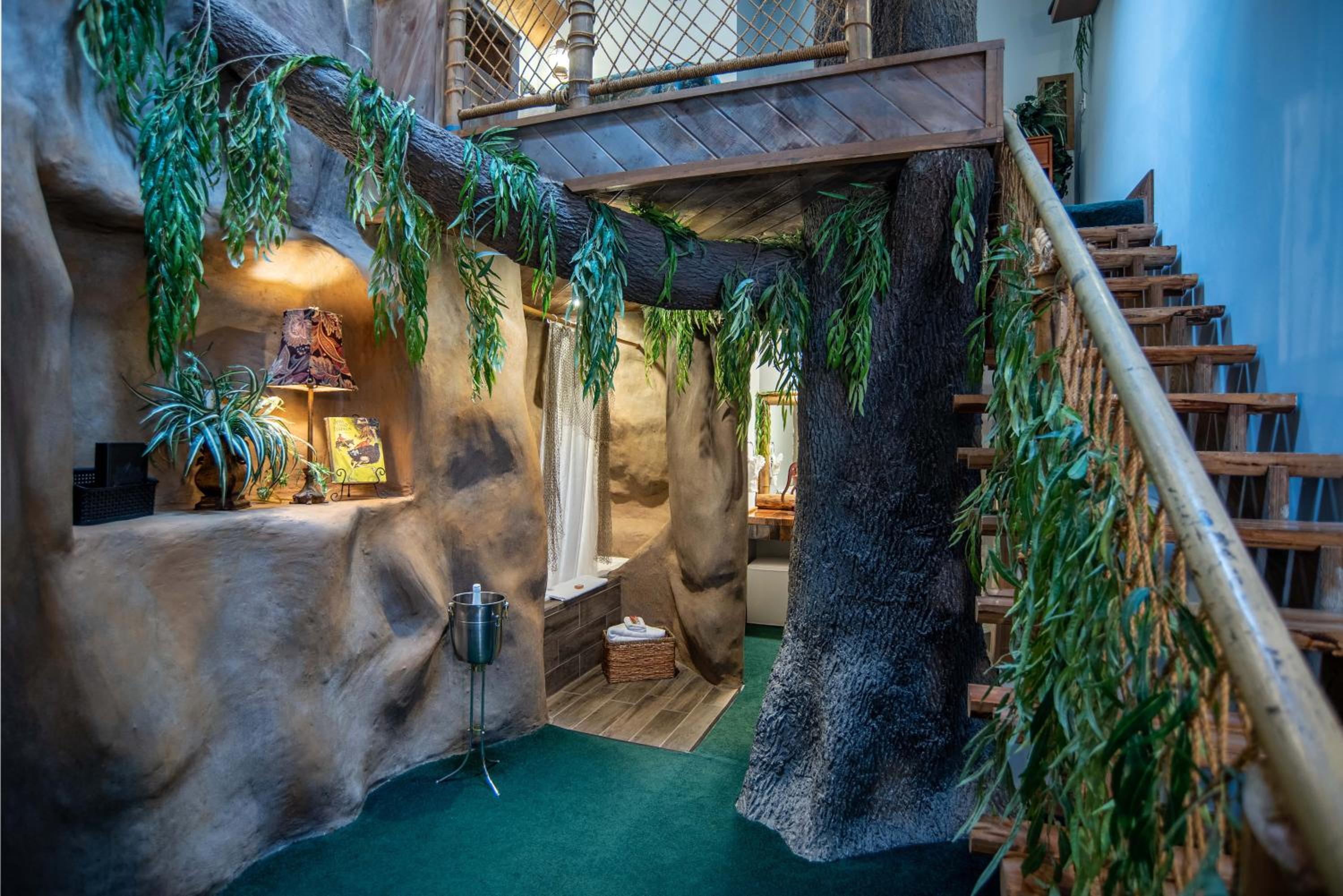 Logan Vacations - The Anniversary Inn - Logan - Property Image 61