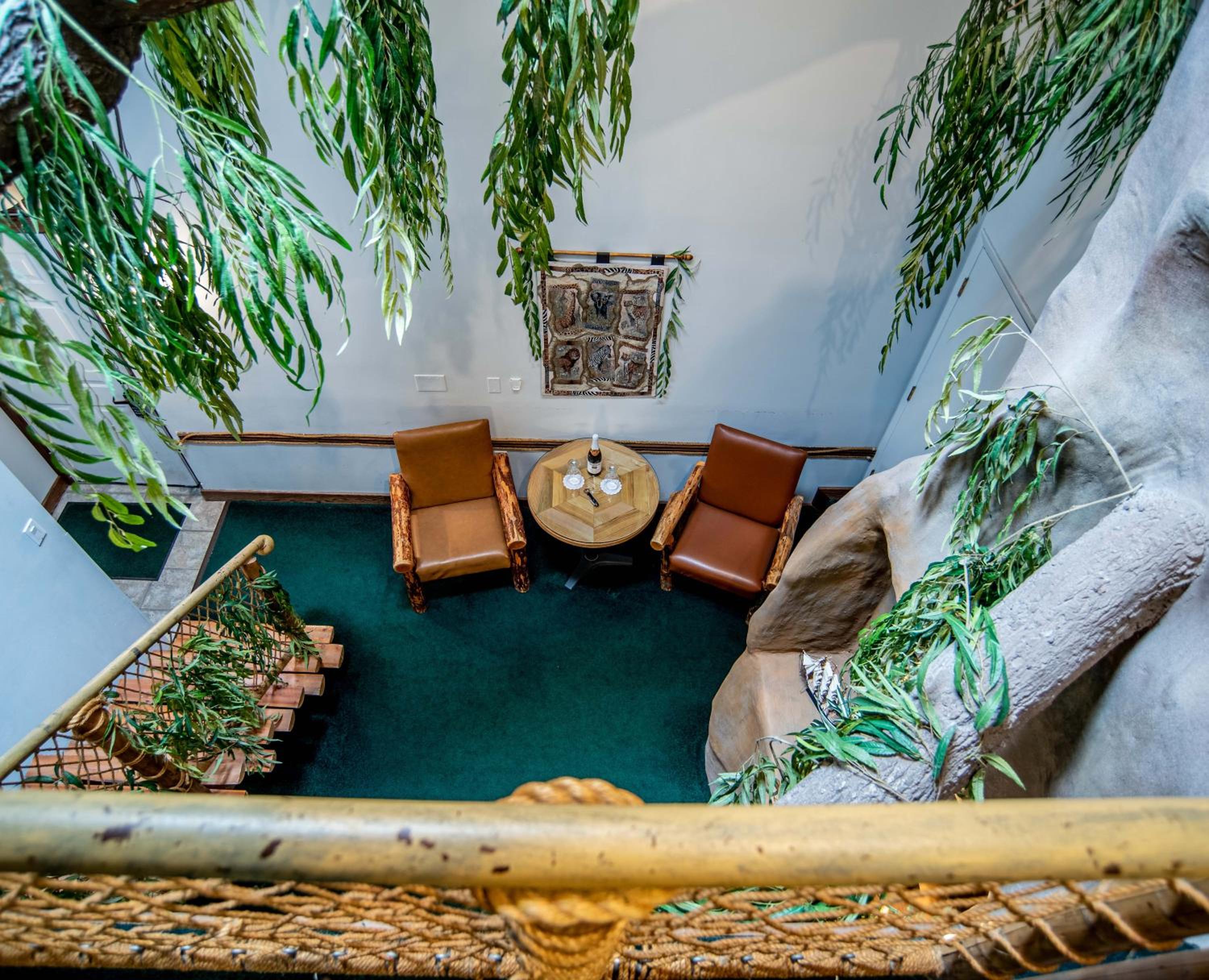 Logan Vacations - The Anniversary Inn - Logan - Property Image 62