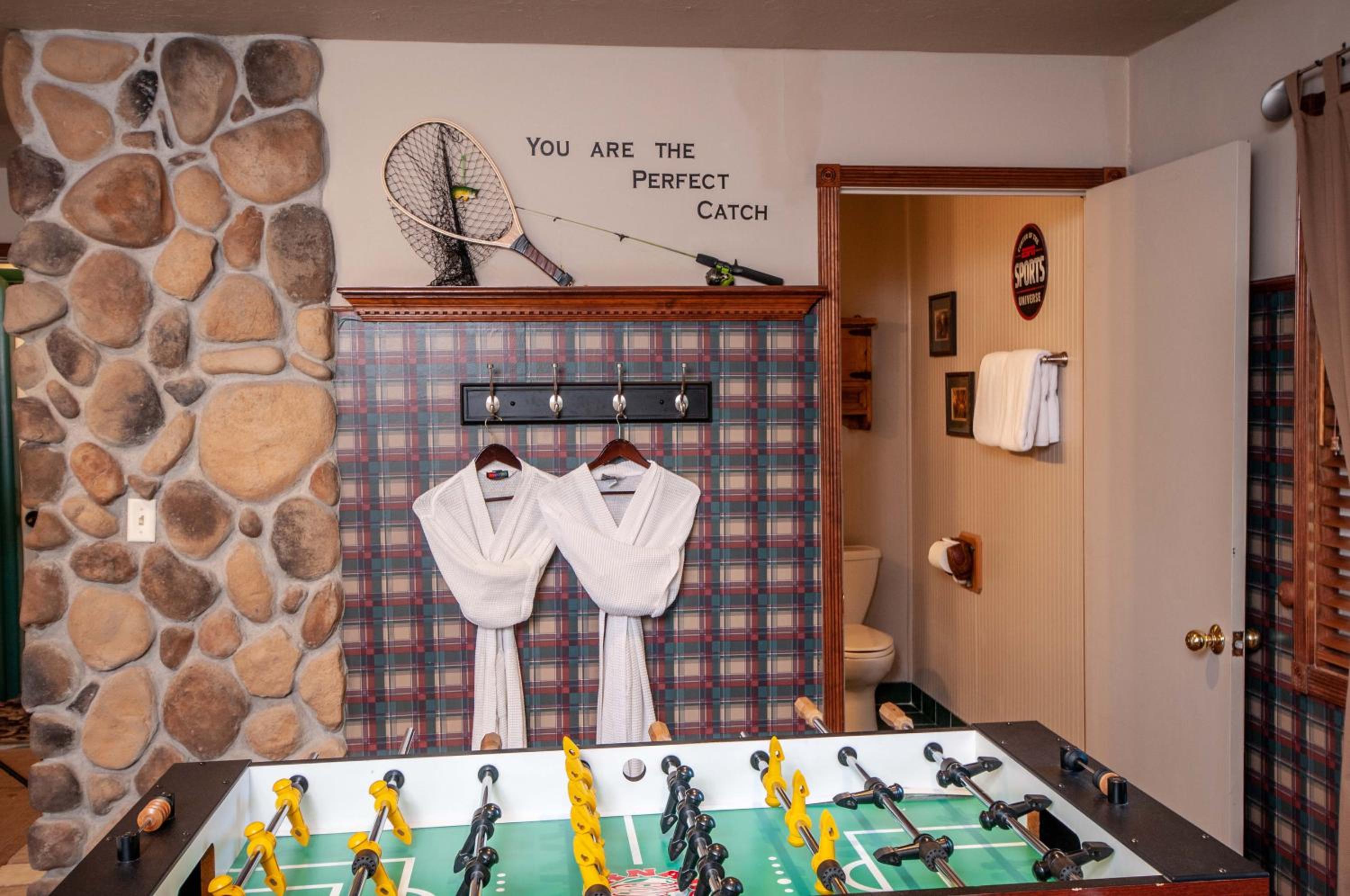 Logan Vacations - The Anniversary Inn - Logan - Property Image 81