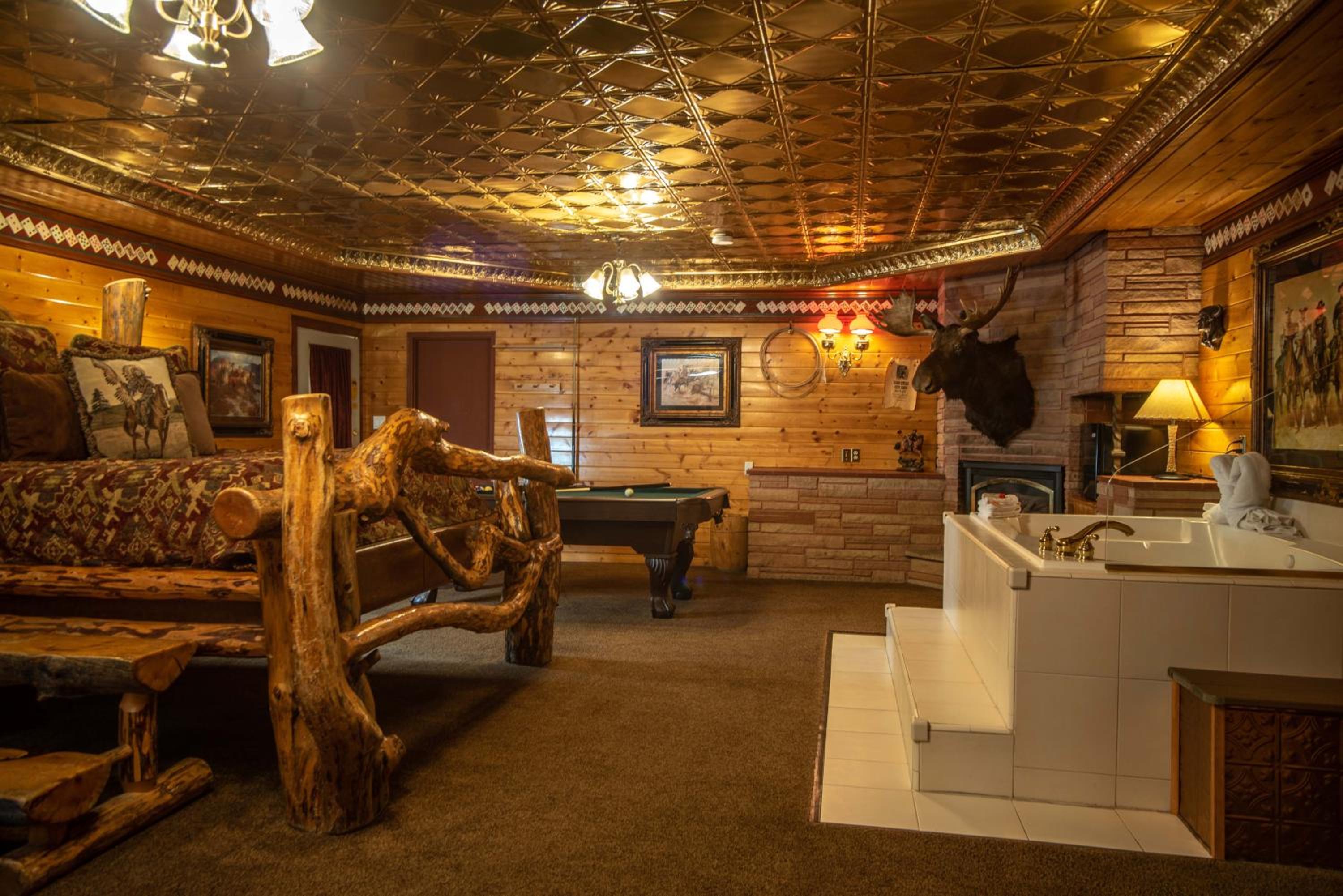 Logan Vacations - The Anniversary Inn - Logan - Property Image 90