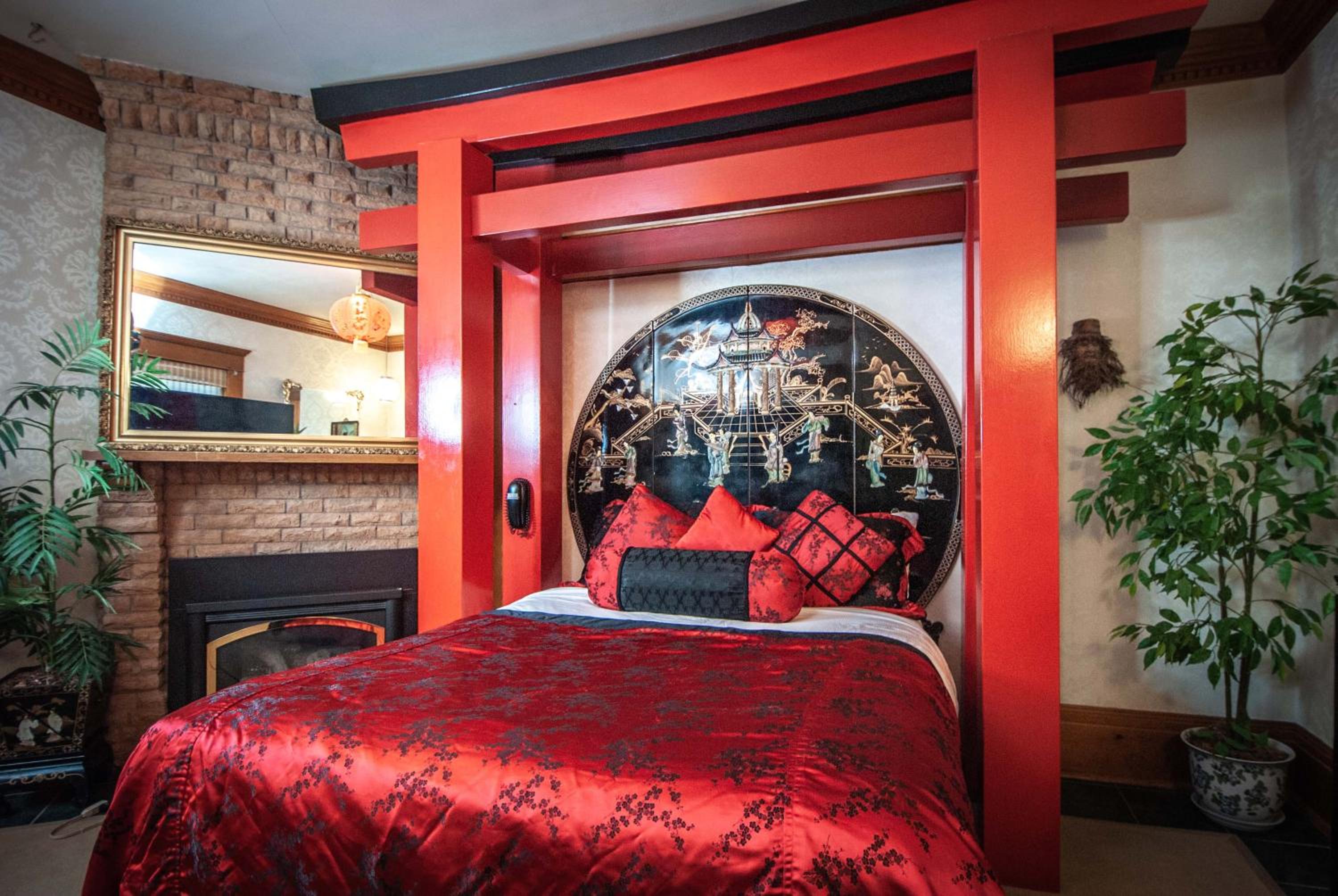 Logan Vacations - The Anniversary Inn - Logan - Property Image 101