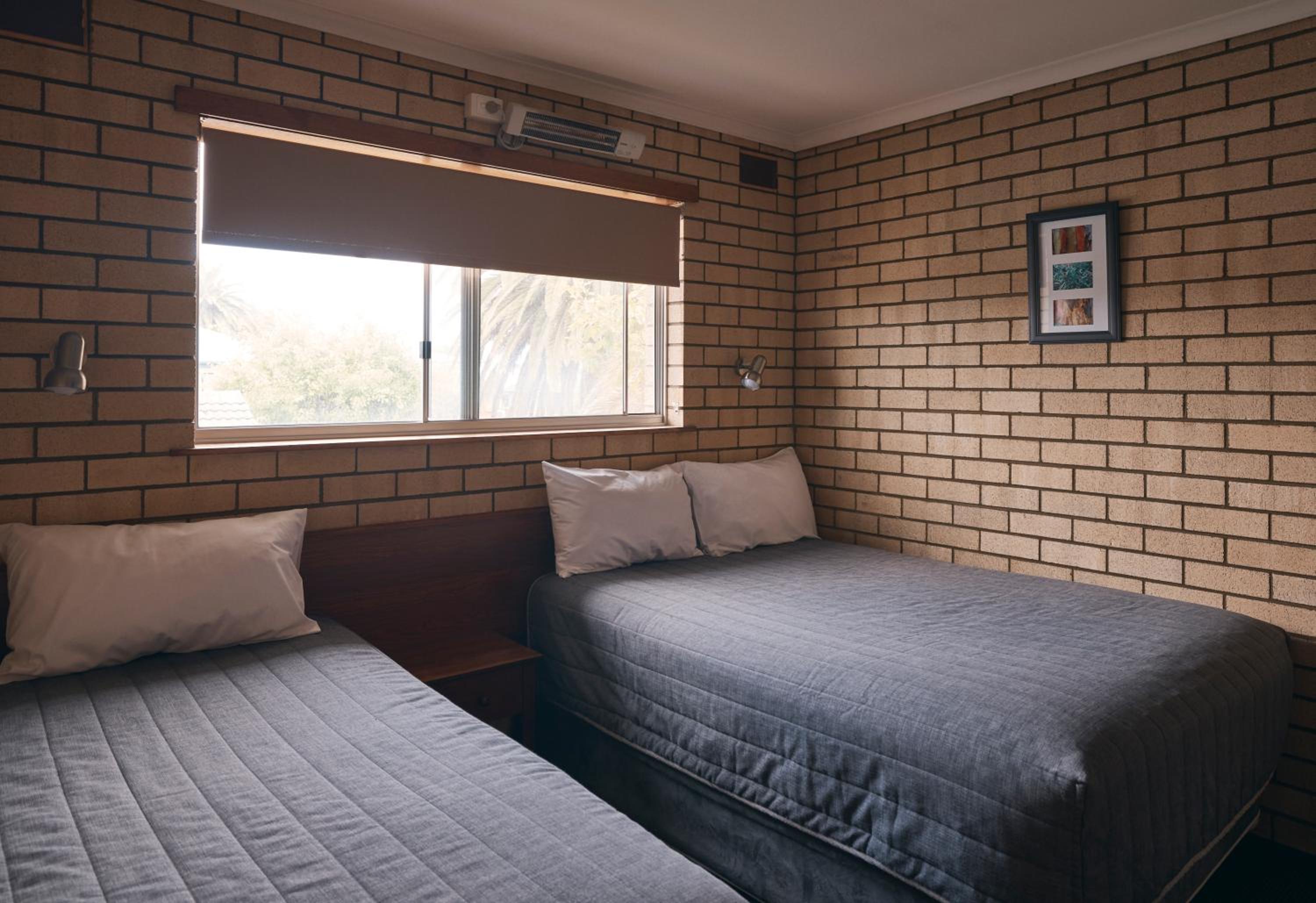 Coastal Comfort Motel