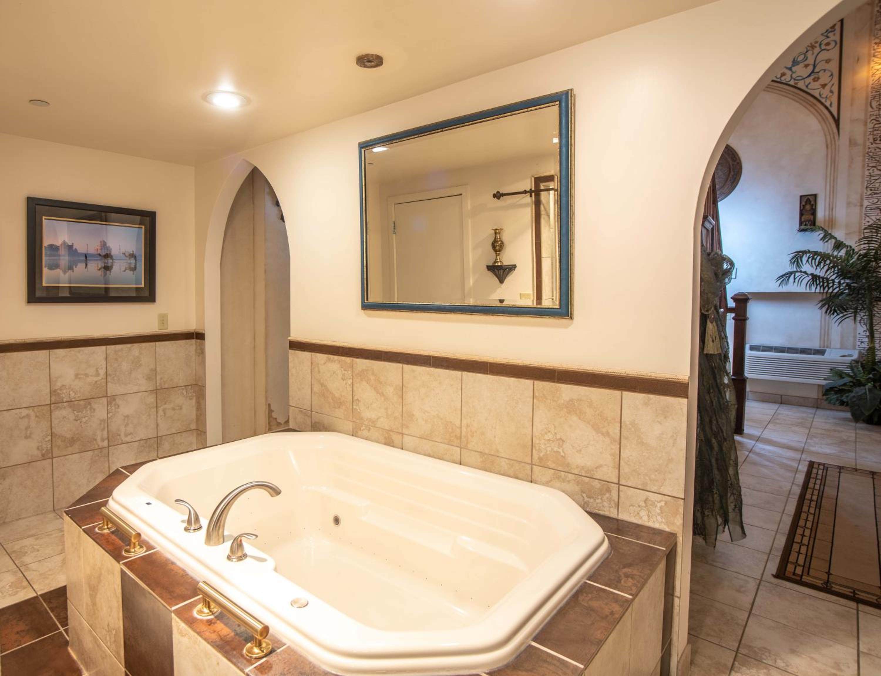 Logan Vacations - The Anniversary Inn - Logan - Property Image 170