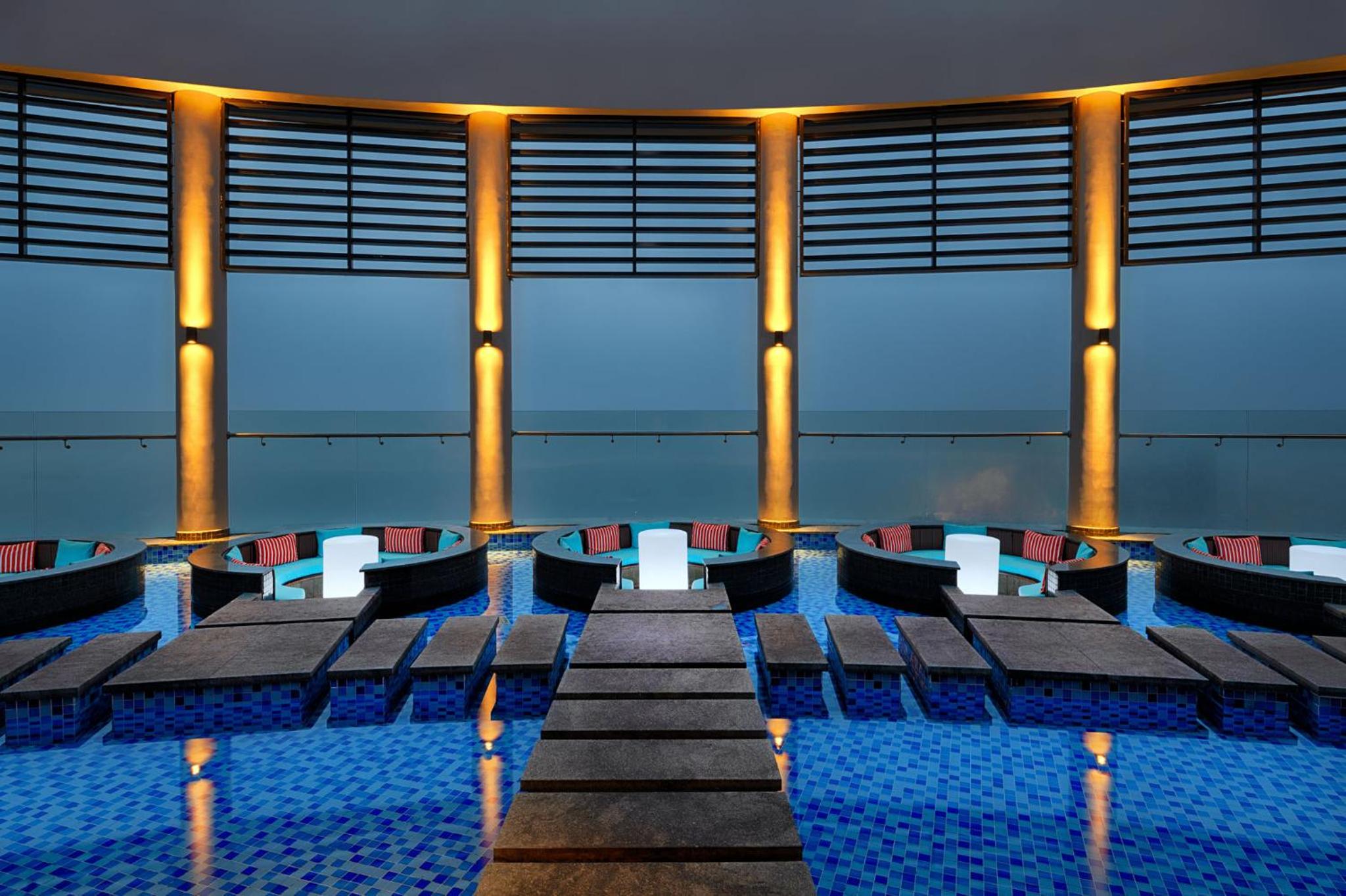 Luxury Apartment Ocean View Free Pool