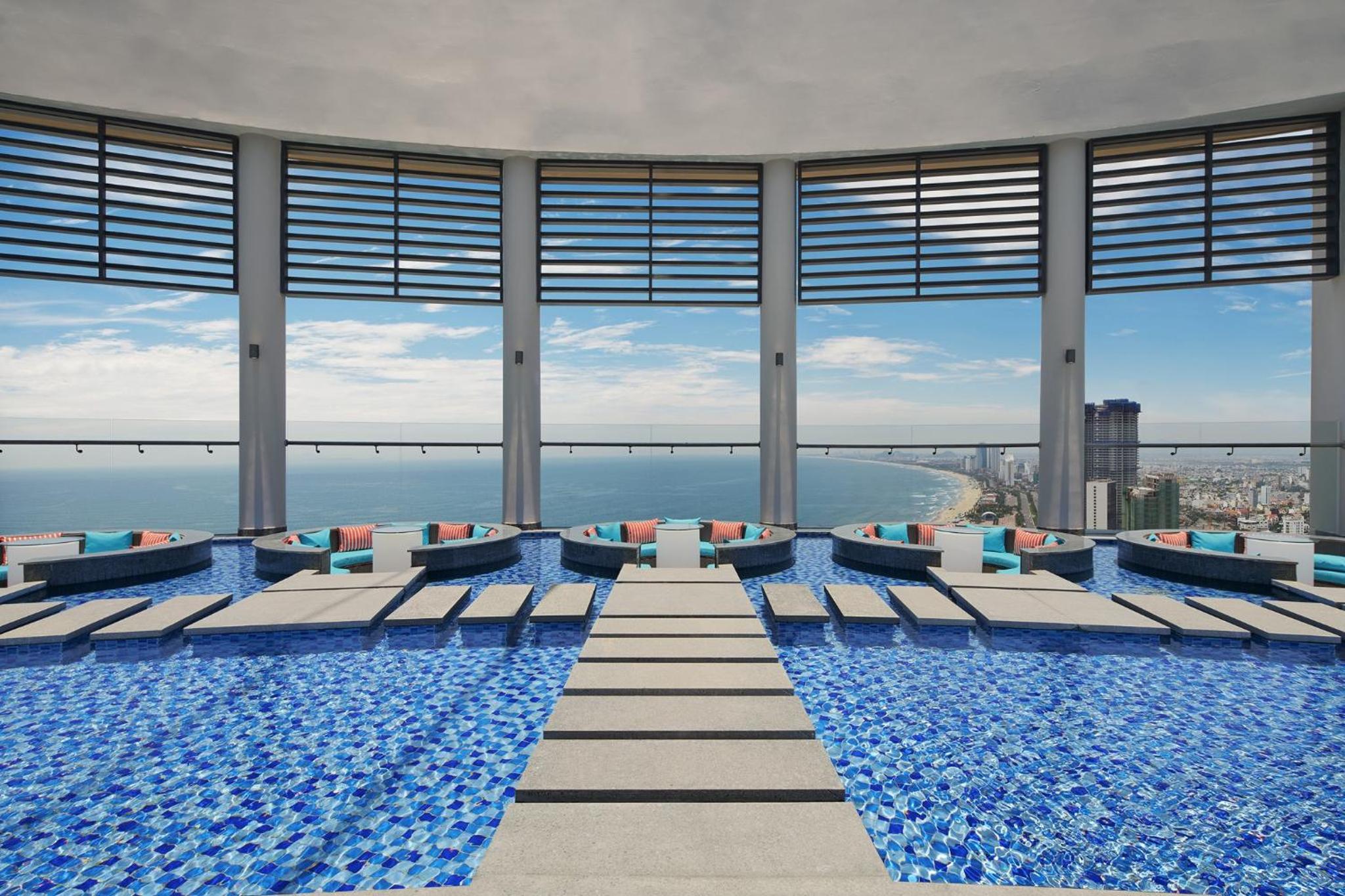 Luxury Apartment Ocean View Free Pool