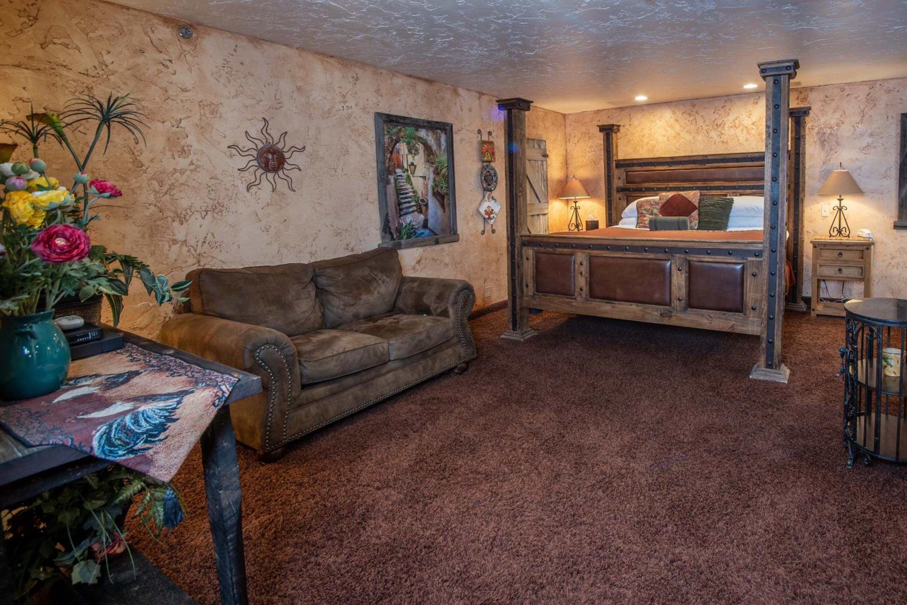 Logan Vacations - The Anniversary Inn - Logan - Property Image 183