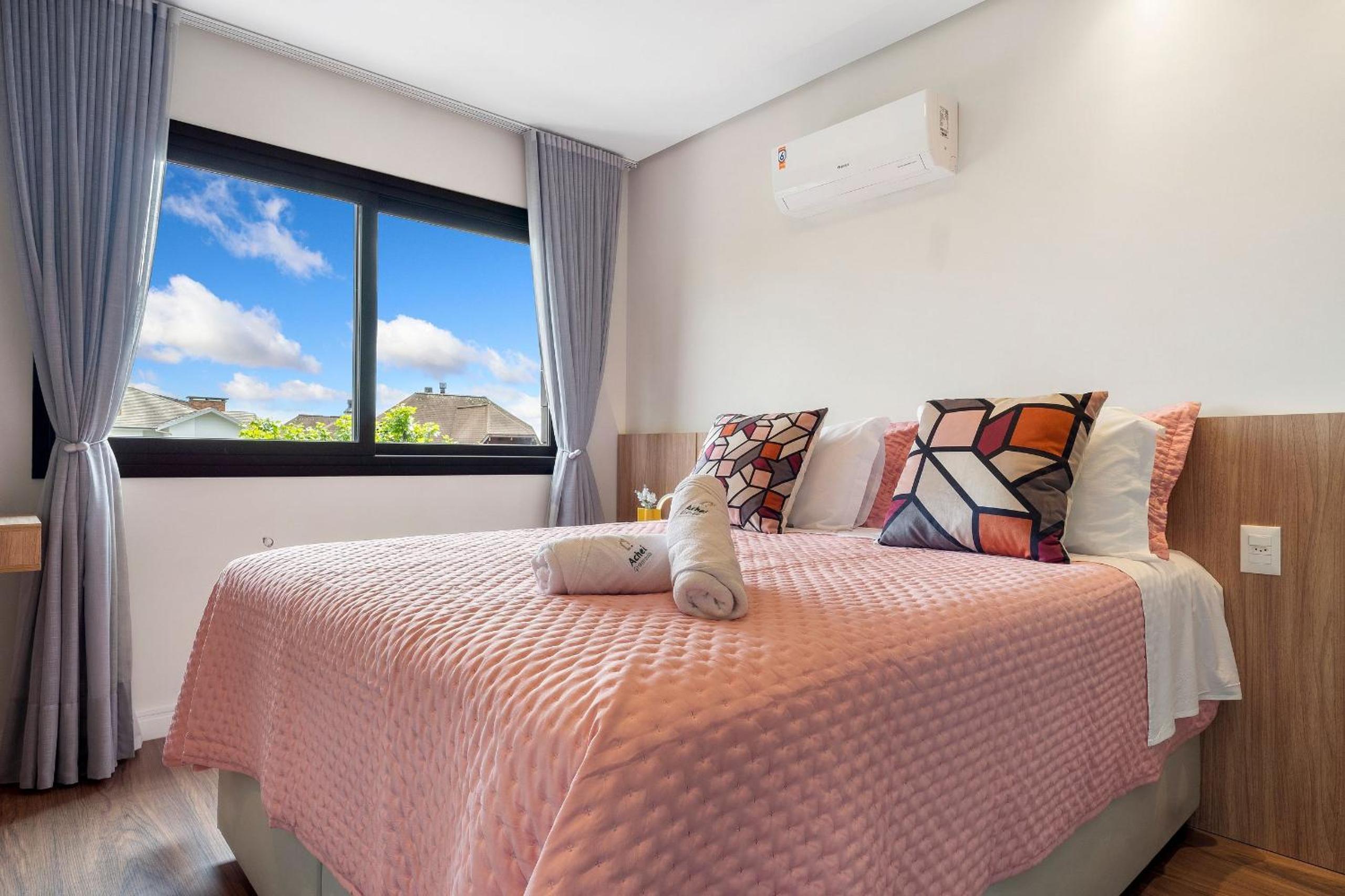 Loft Canela 1 dorm Centro by Achei
