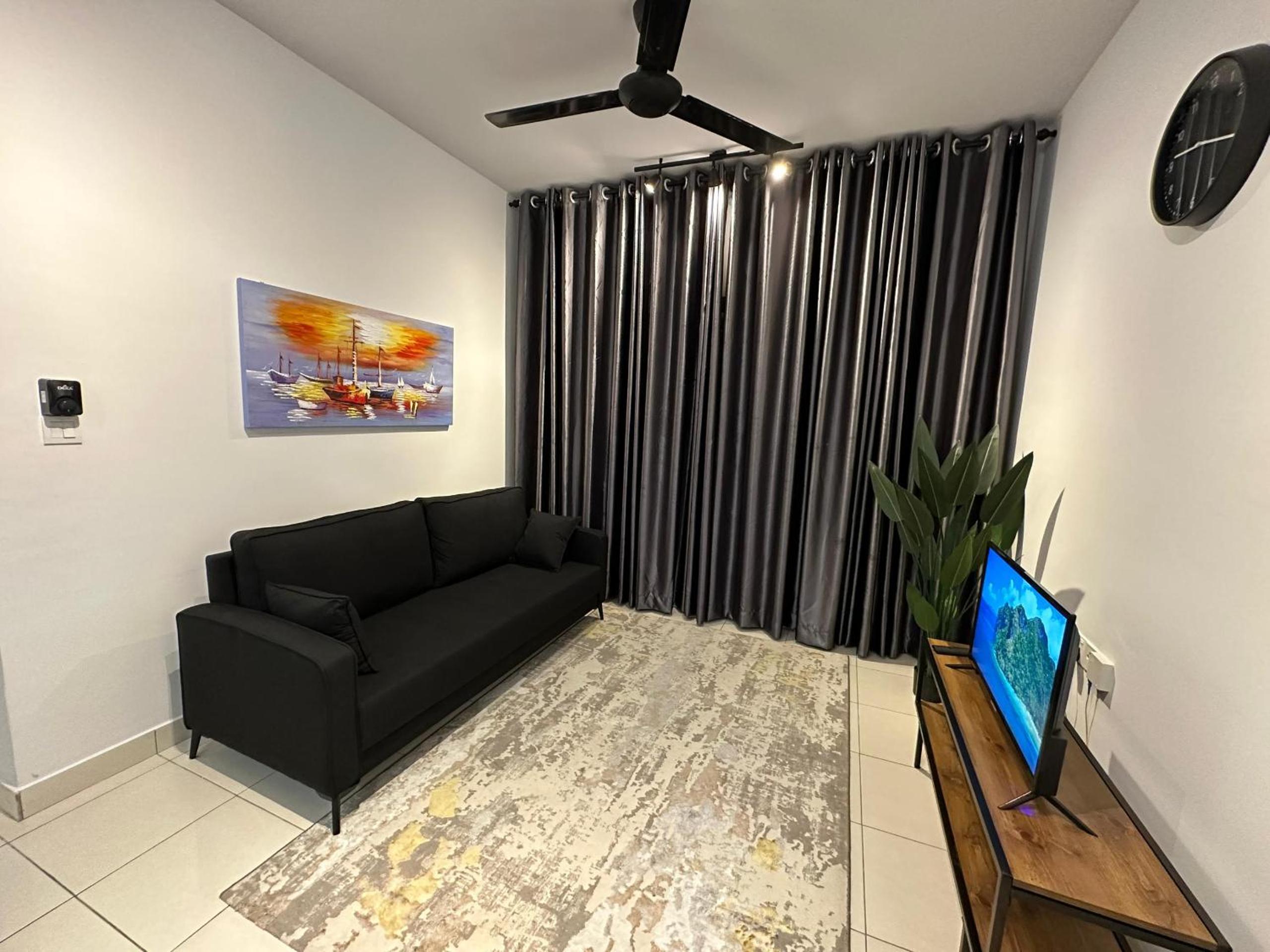 Zals Property Alanis 2R1B Near KLIA Airport With WIFI photo 8