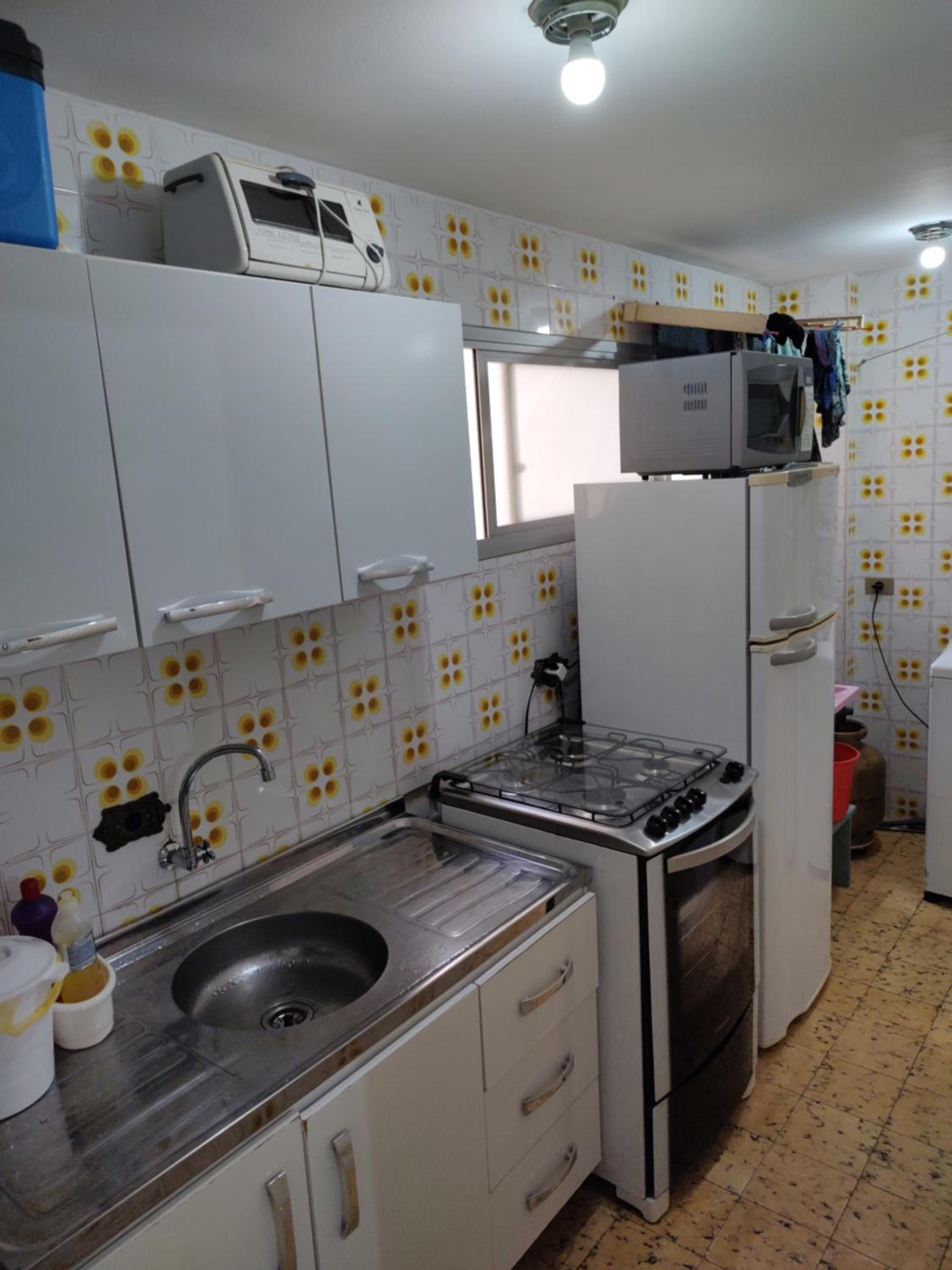Apartamento Caiobá Pé na areia. Quadra do Mar.