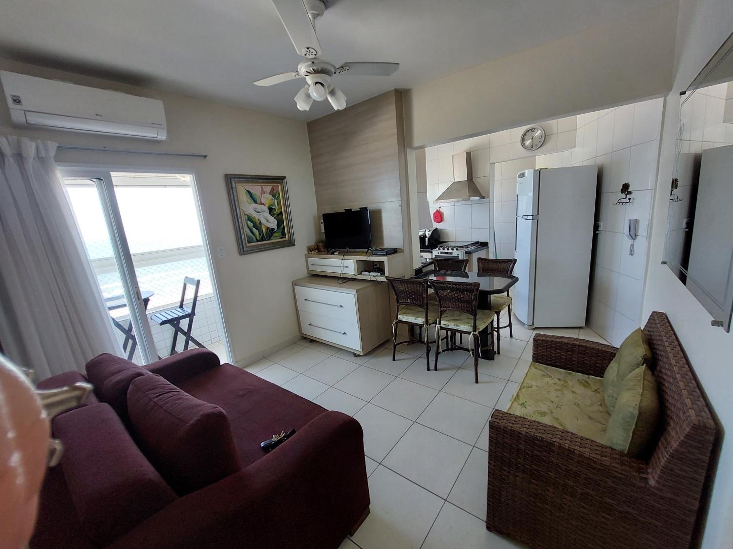 APARTAMENTO TOTALMENTE DE FRENTE AO MAR EM PRAIA GRANDE SP