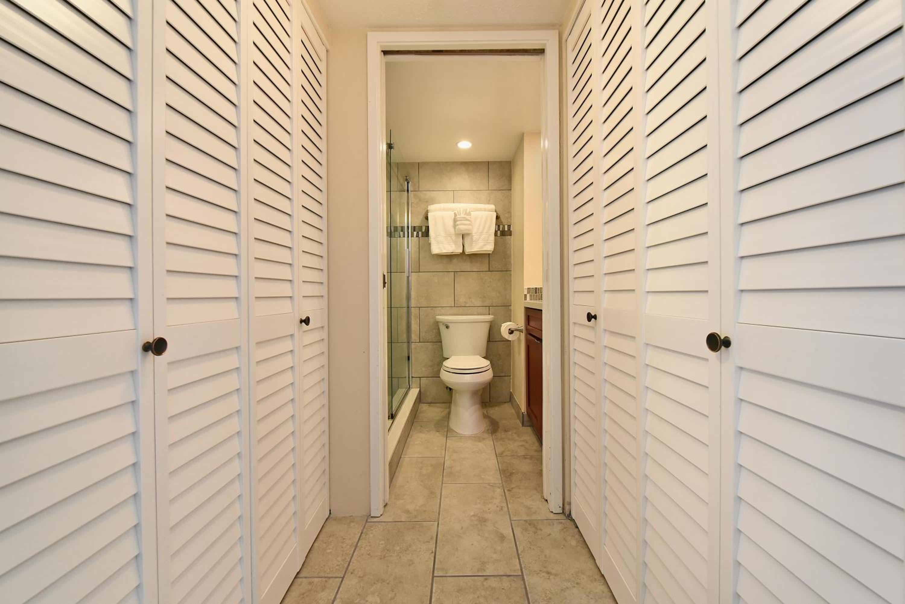 Mahana 602 · MA 602 Kaanapali OceanFront Studio Ocean View Pool