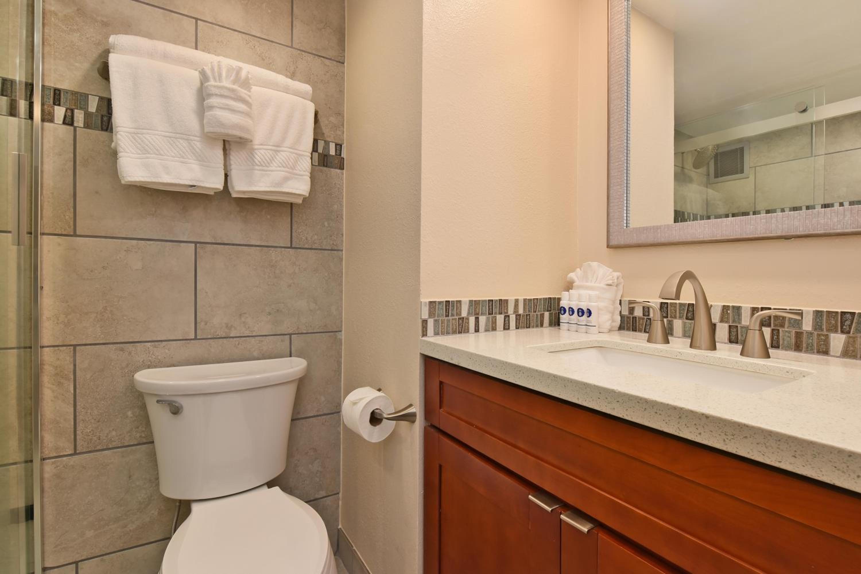 Mahana 602 · MA 602 Kaanapali OceanFront Studio Ocean View Pool