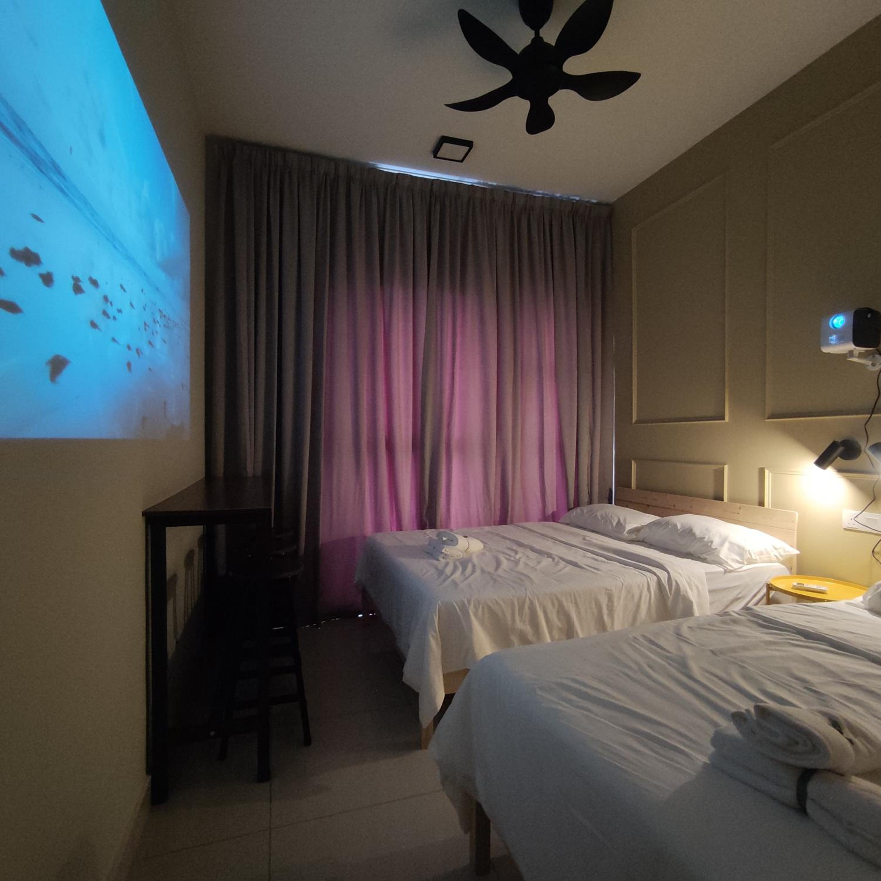 TRION studio 4 PAX tenseven