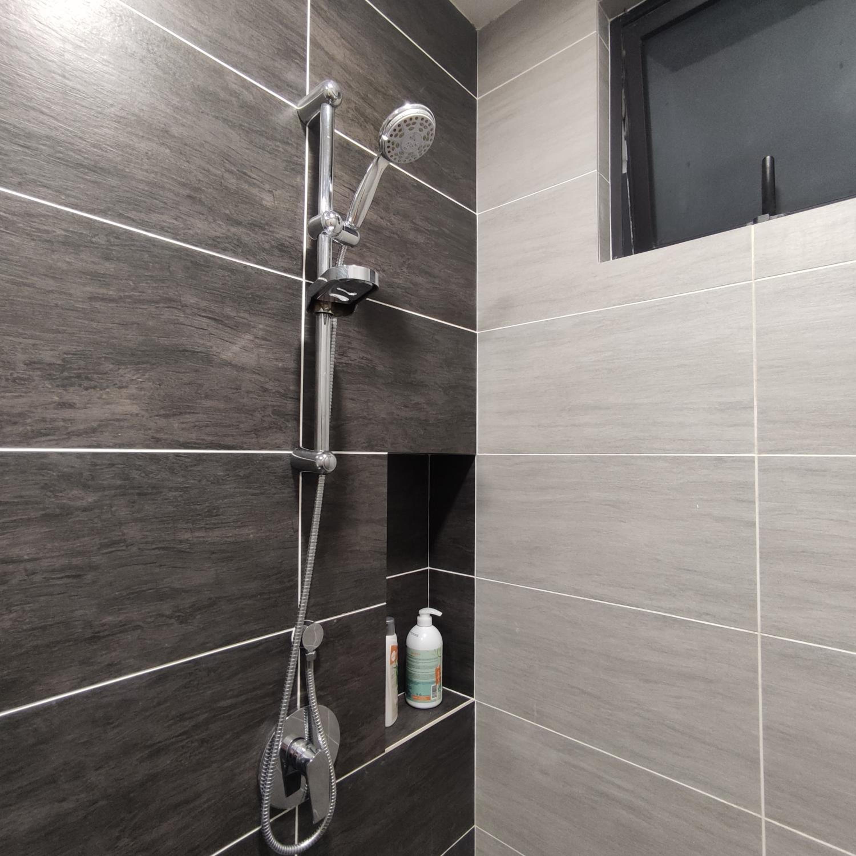 TRION studio 4 PAX tenseven
