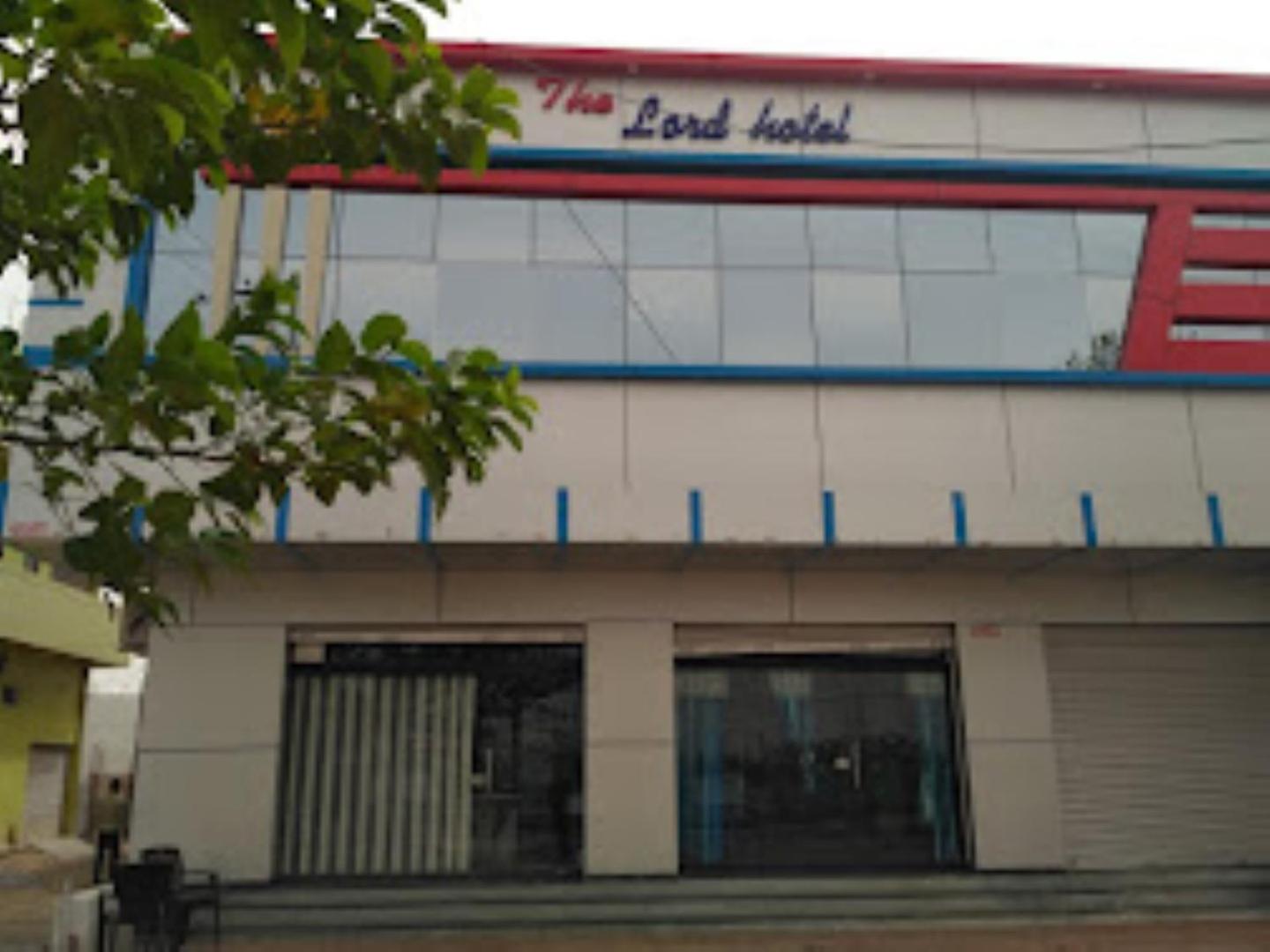 The Lord Hotel,Chandrapura view 4