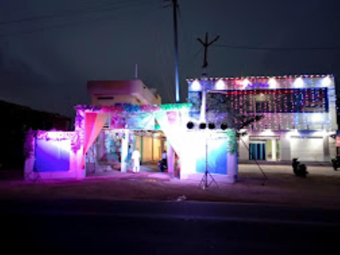 The Lord Hotel,Chandrapura view 5