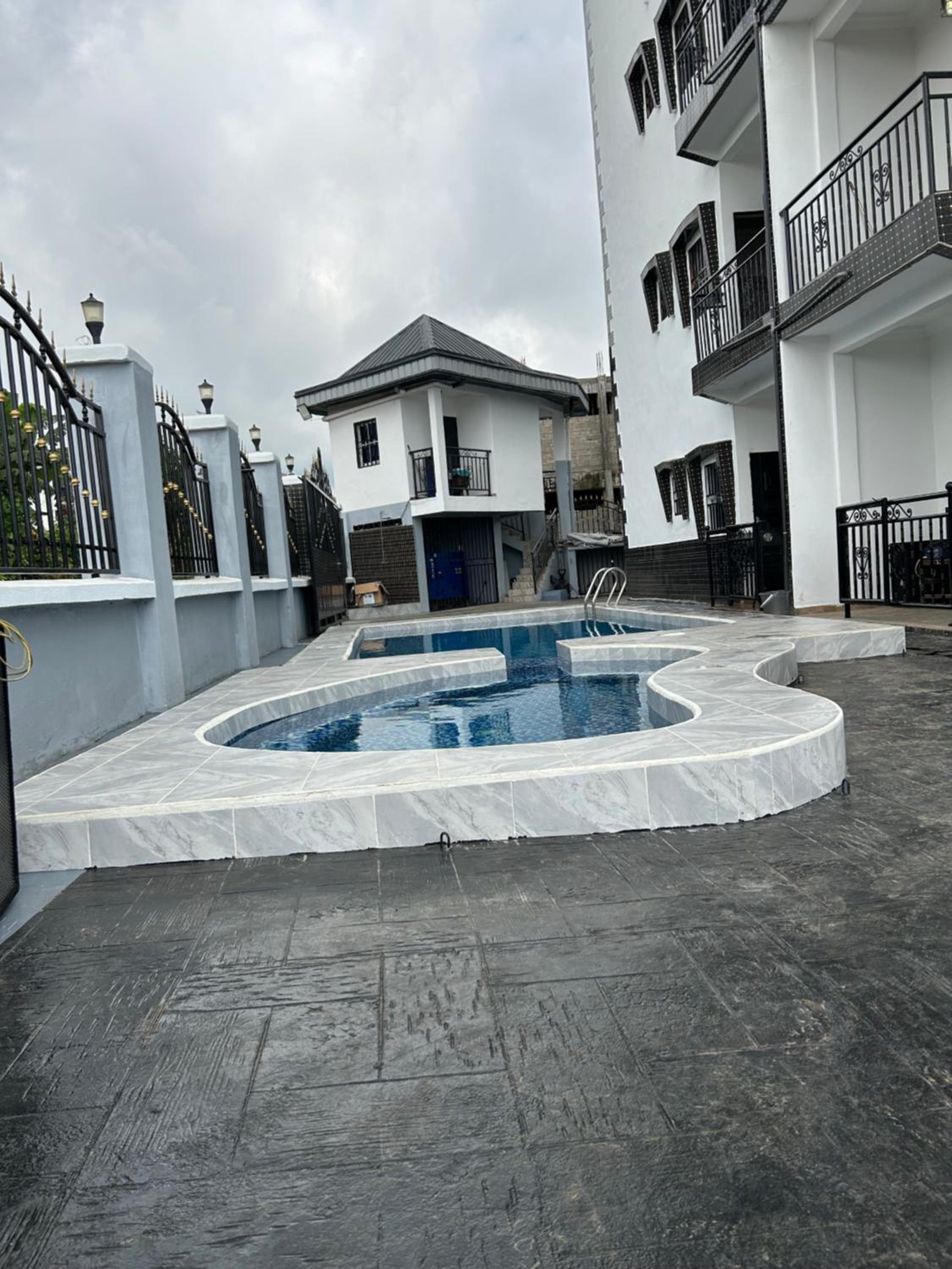 Deluxe Mansion