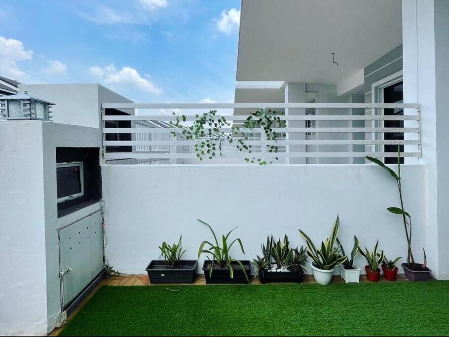 Home Vacays at Kota Puteri photo 5