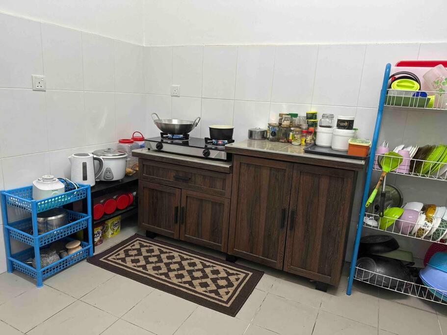 Home Vacays at Kota Puteri