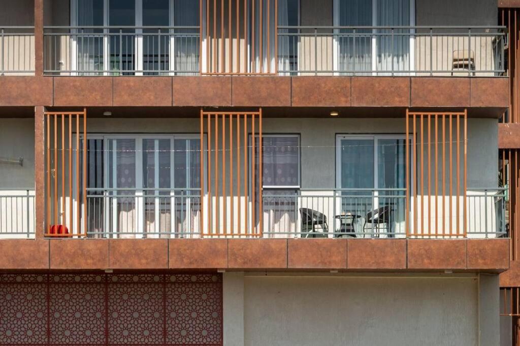 BnBBuddy-A Souvenir Home/2BHK, Cliffton, Shimla view 2