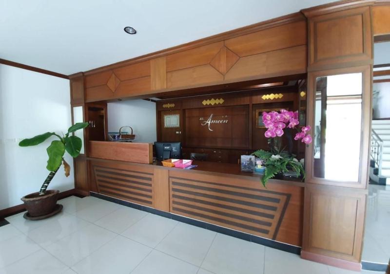 hotel reception
