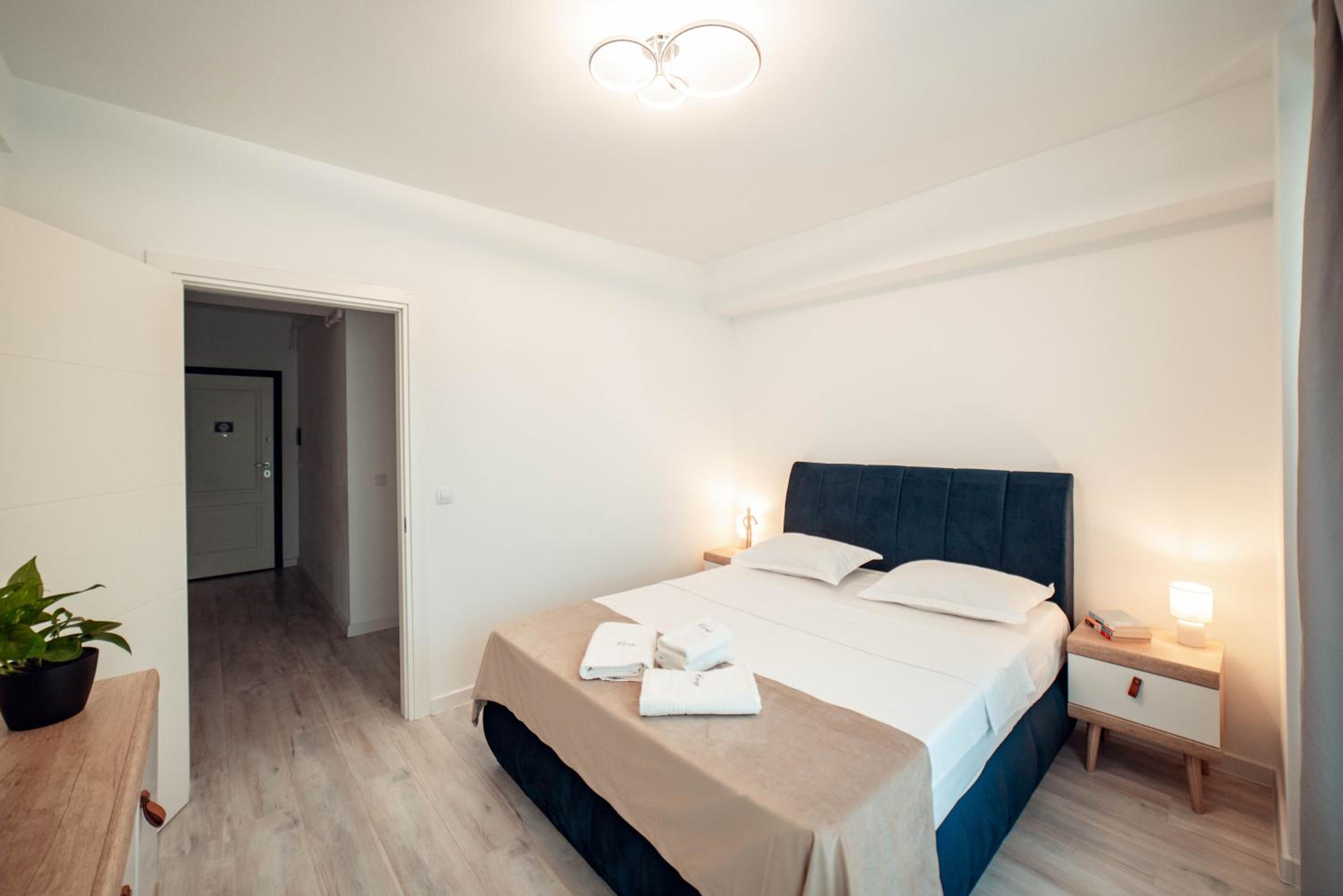 Cozy Luxury Studios Pallas Mall Iasi view 5