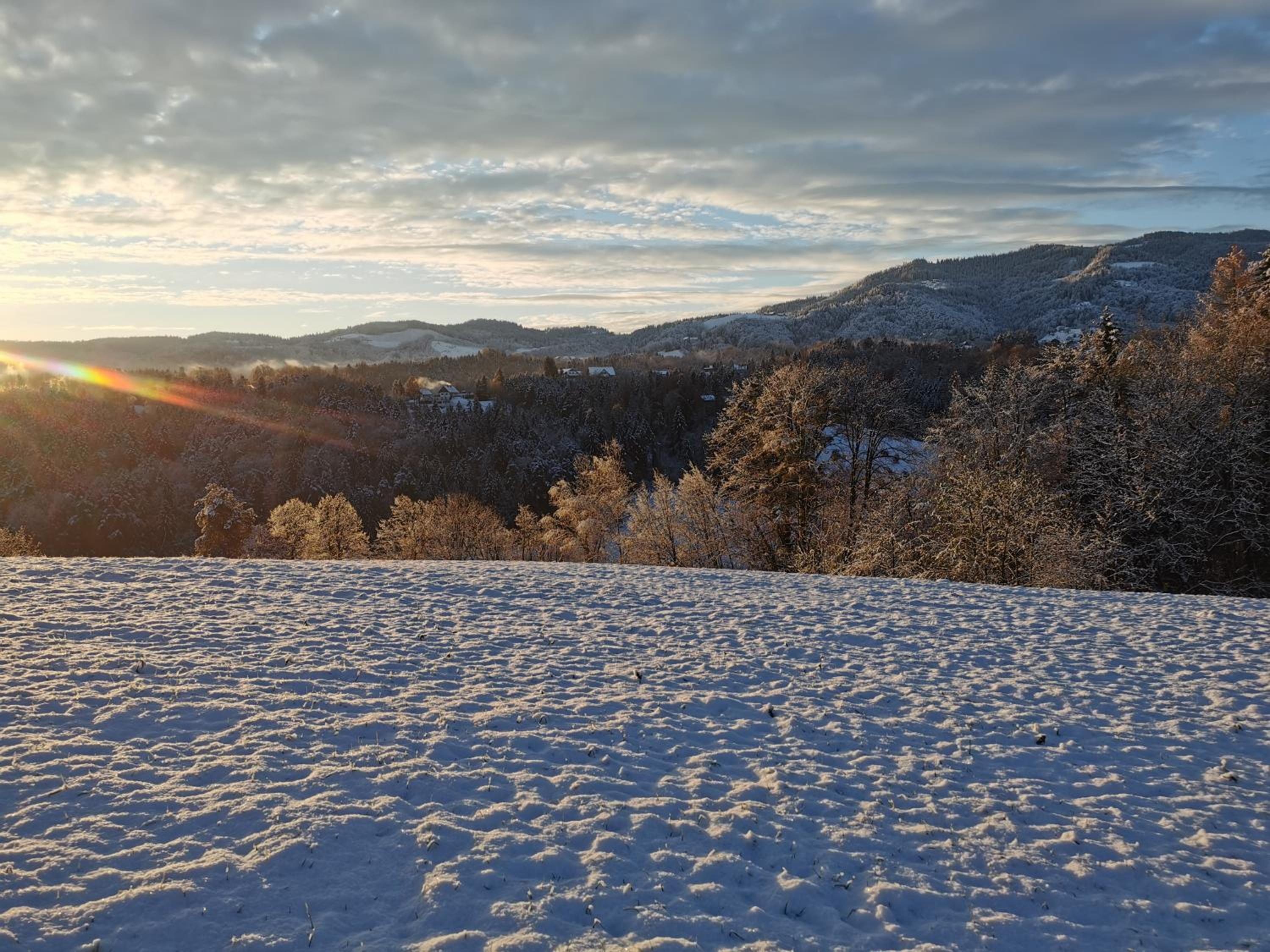 Stilvolles Ferienhaus Südsteiermark ruhige Lage top Aussicht & E-Ladestation