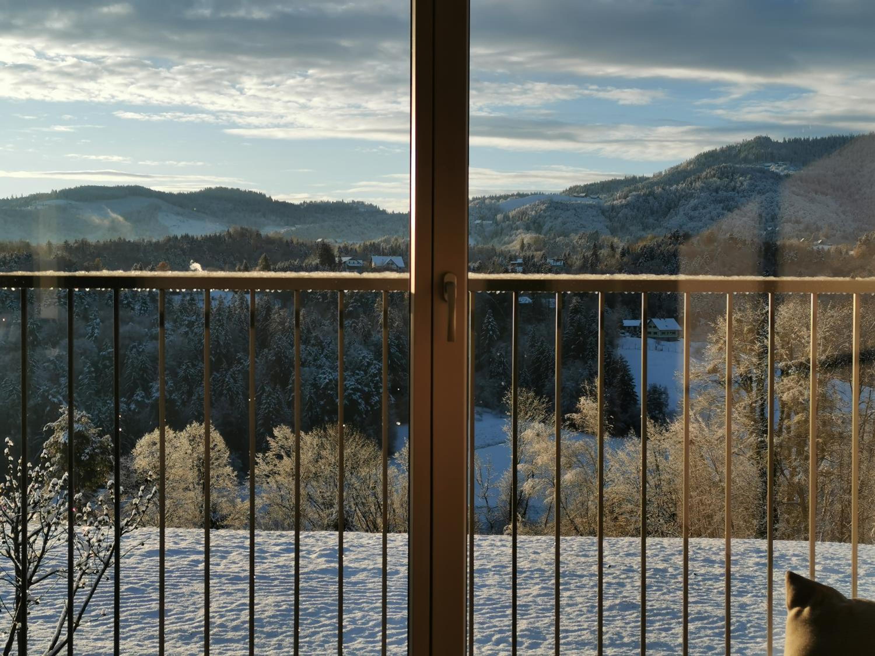 Stilvolles Ferienhaus Südsteiermark ruhige Lage top Aussicht & E-Ladestation