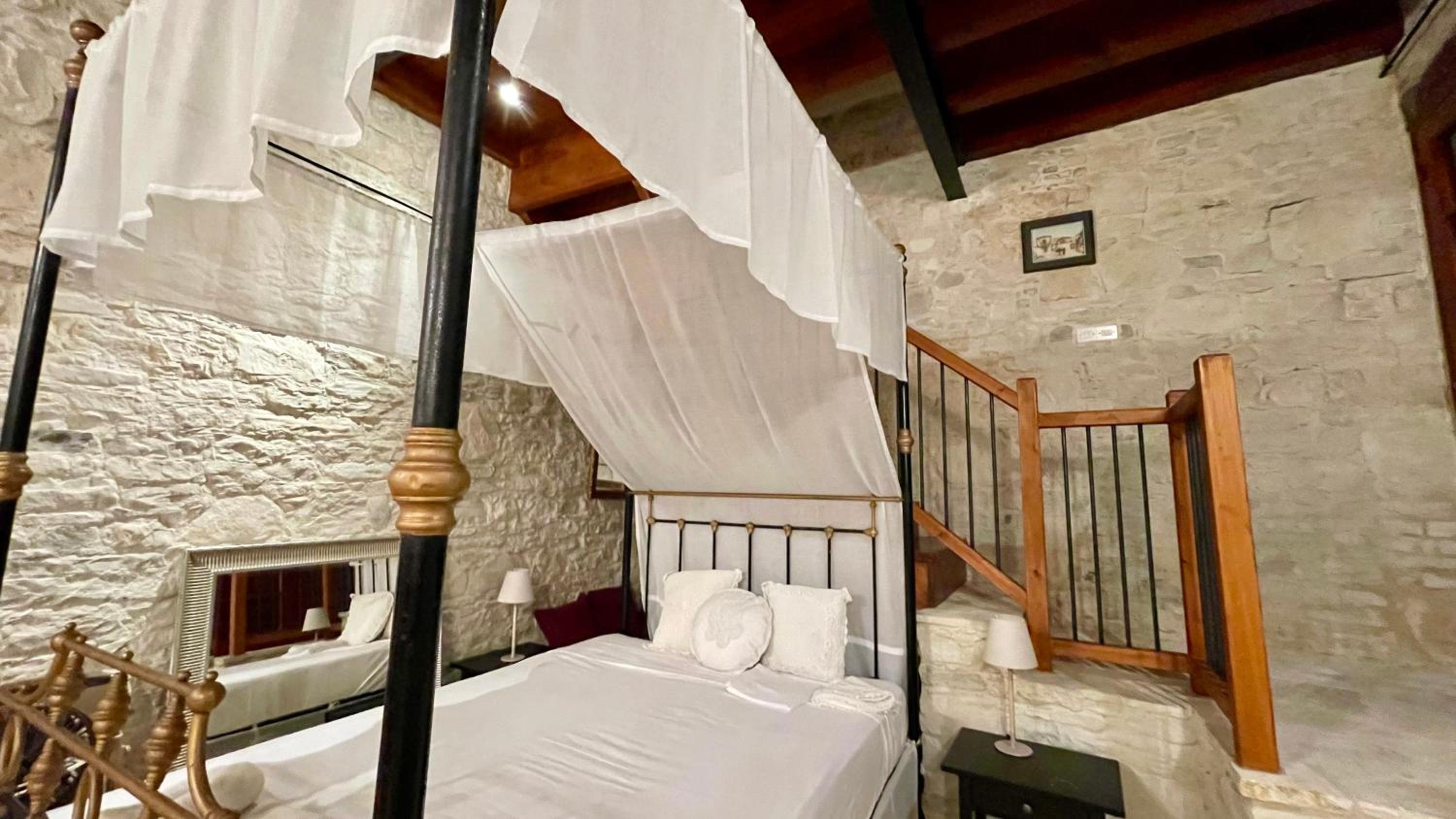 Juliet Suite by TrulyCyprus
