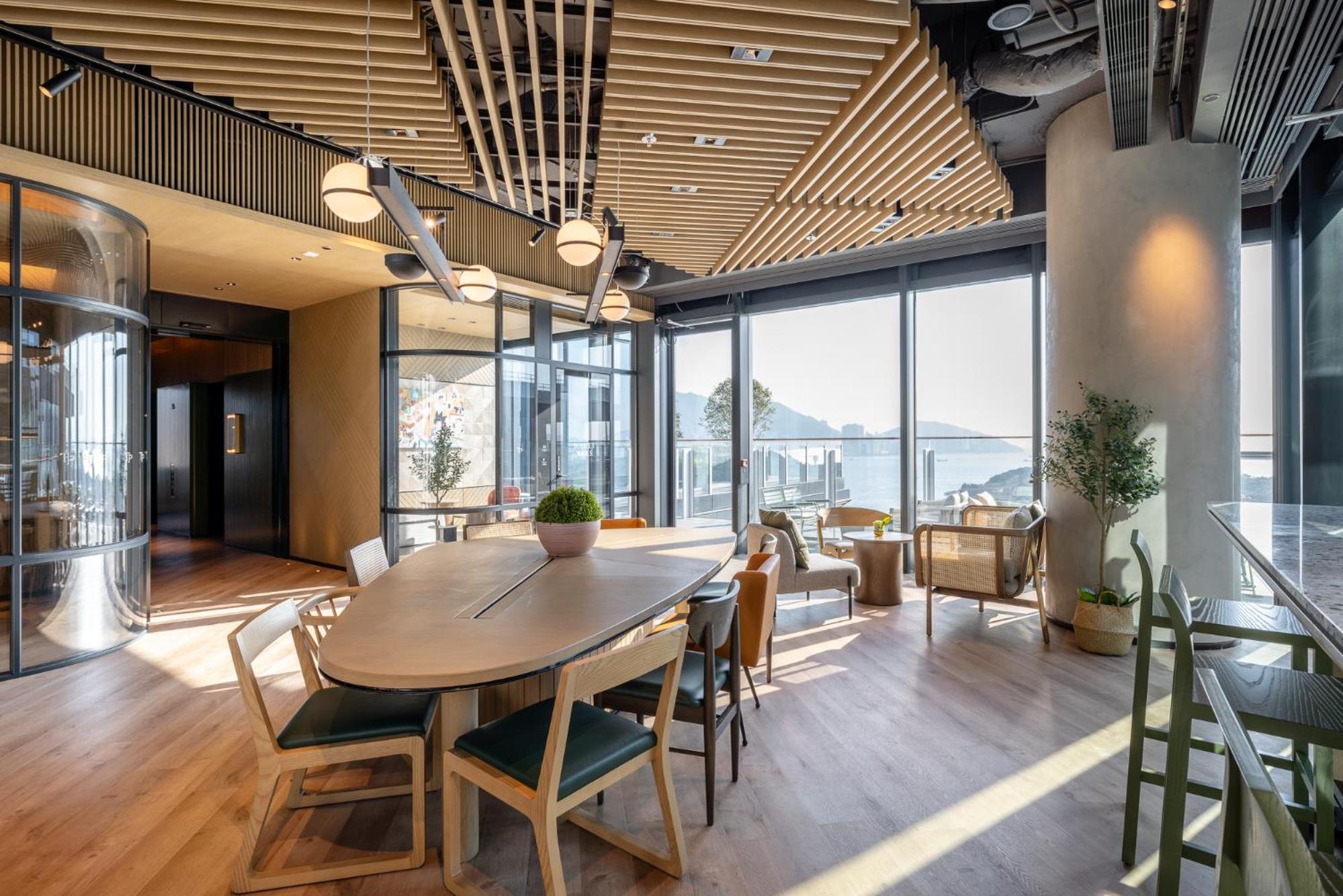 TOWNPLACE WEST KOWLOON