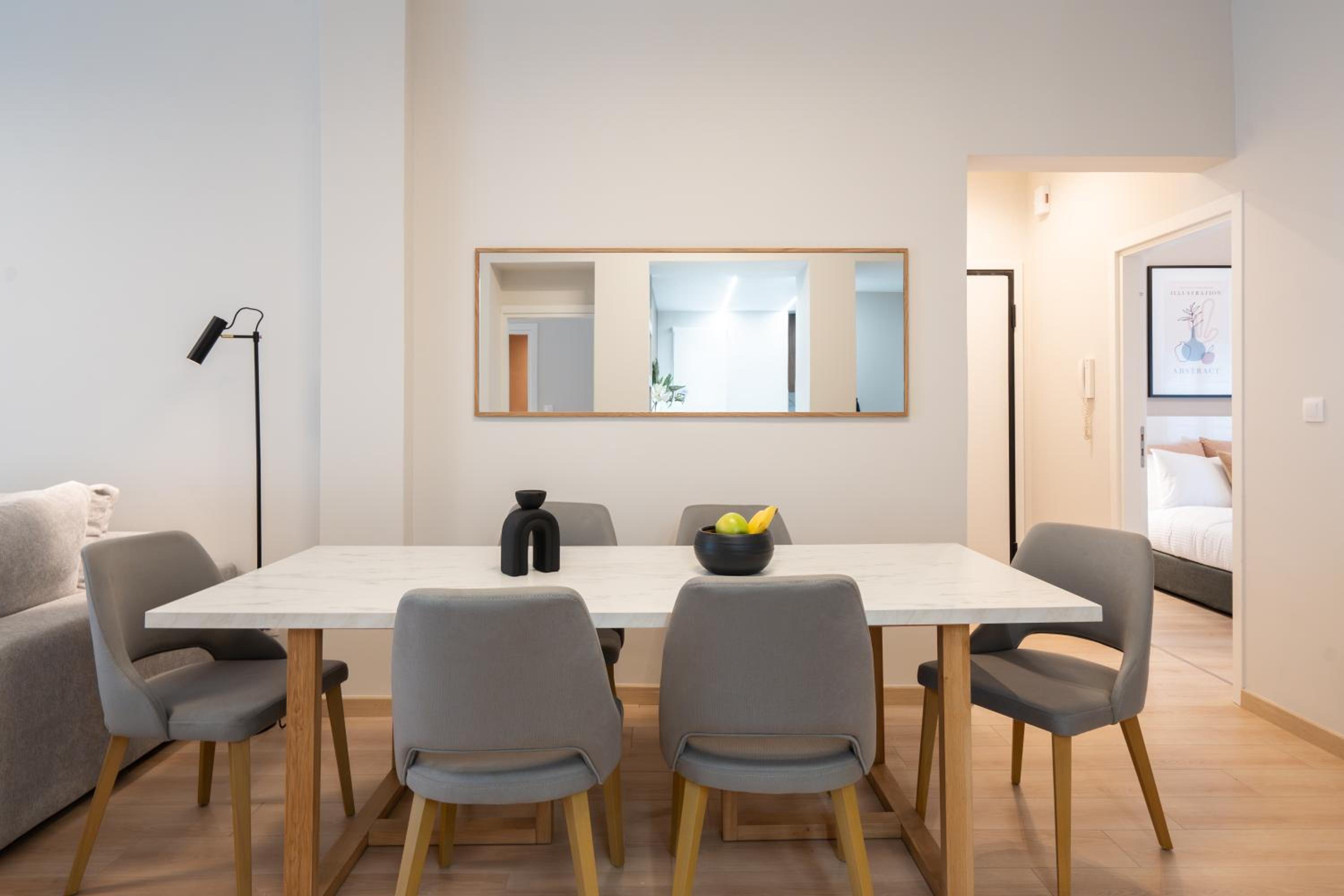 Luxurious Apartment In the Heart of Athens