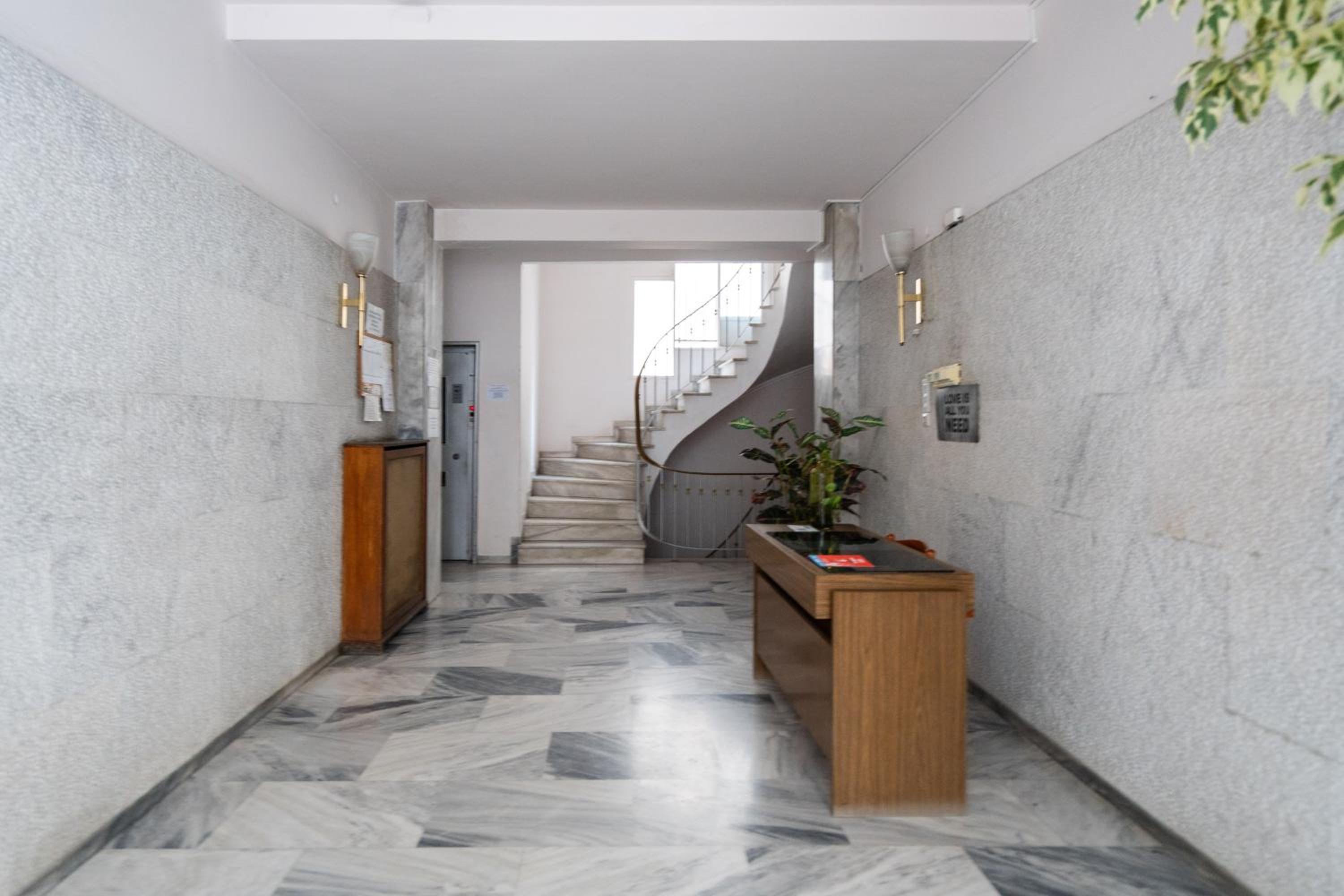 Luxurious Apartment In the Heart of Athens