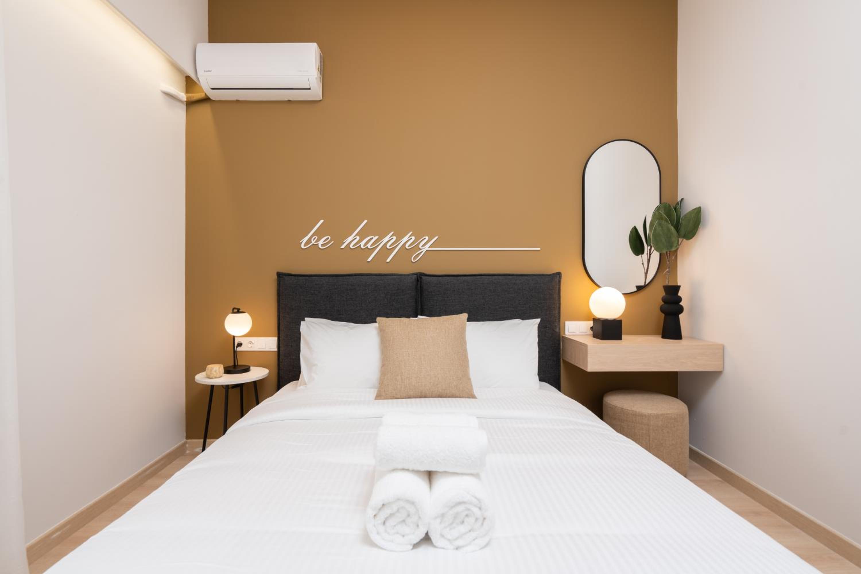 Luxurious Apartment In the Heart of Athens
