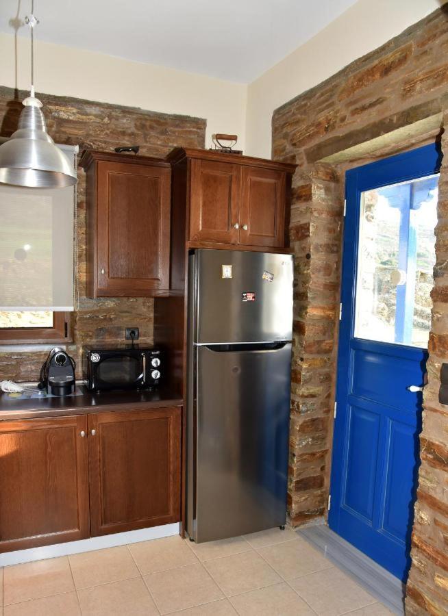 Andros Country Residence