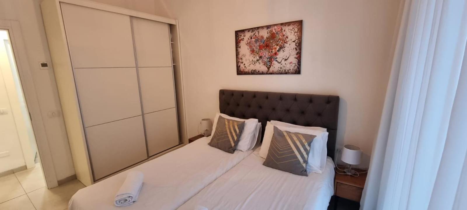 JTower Royal Suites - Alefimmoed
