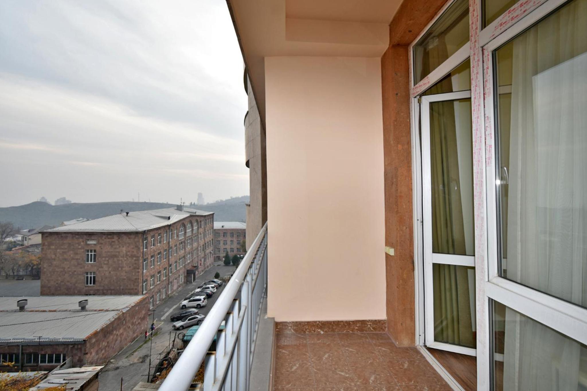 Panorama hotel on Baghramyan avenue