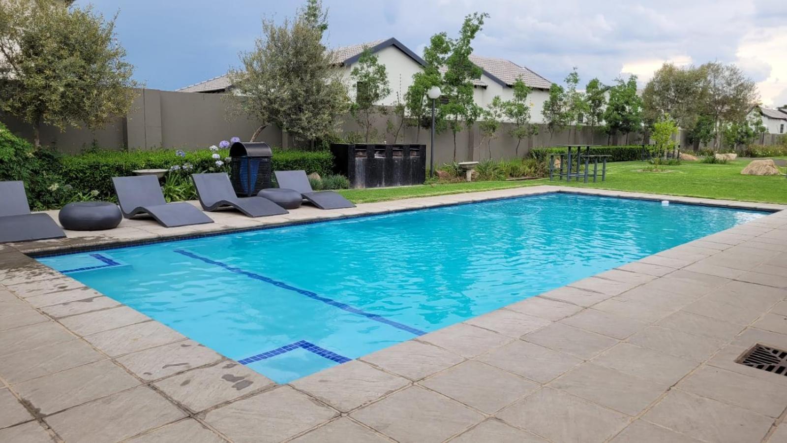 32 a la Ventura Fourways
